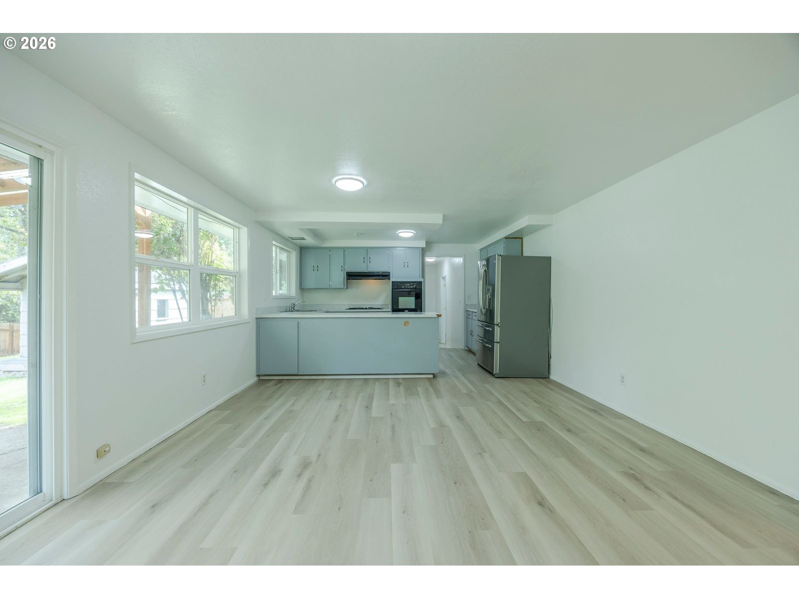 829 Rossmore St Property Photo 15