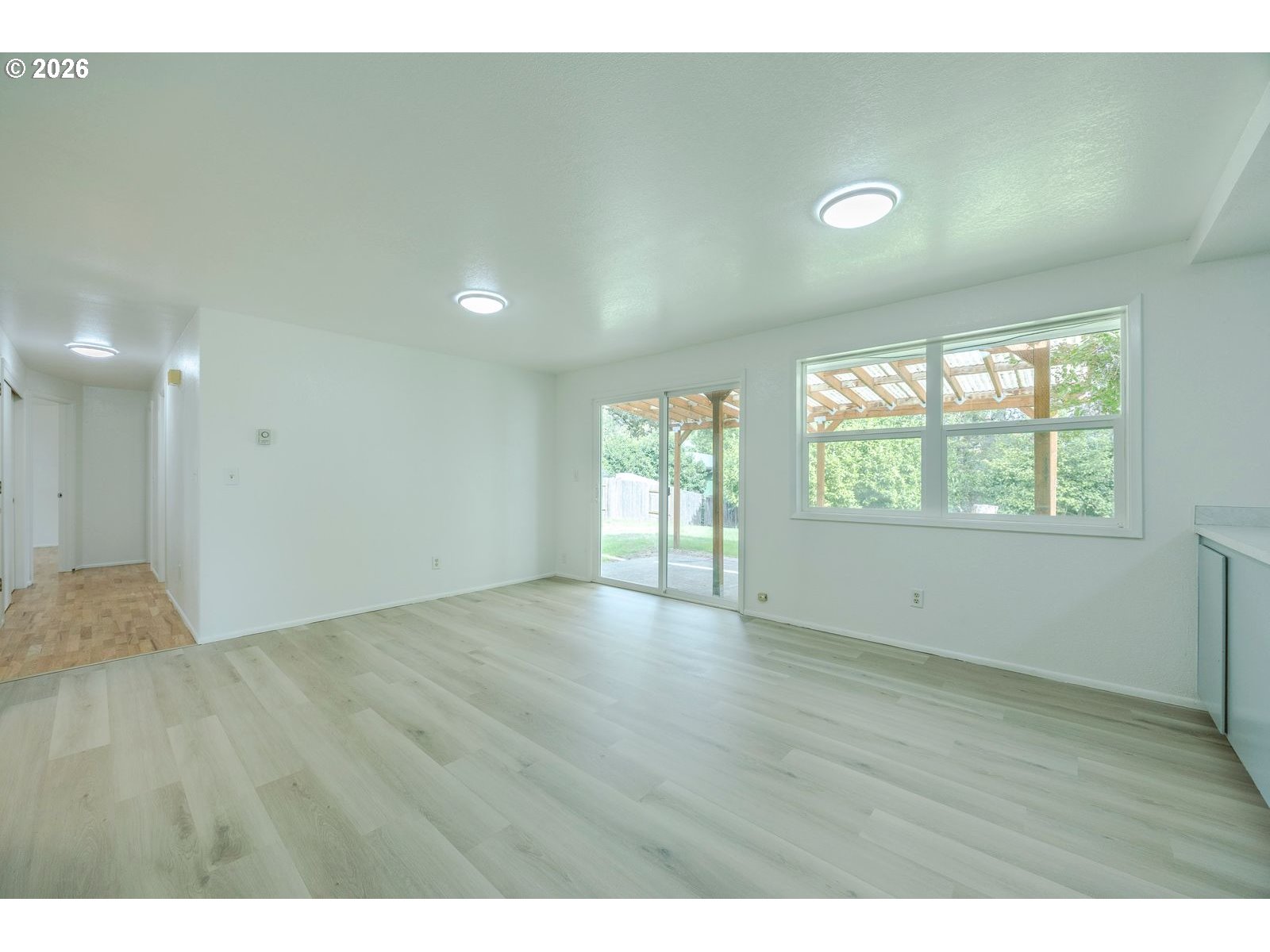 829 Rossmore St Property Photo 19