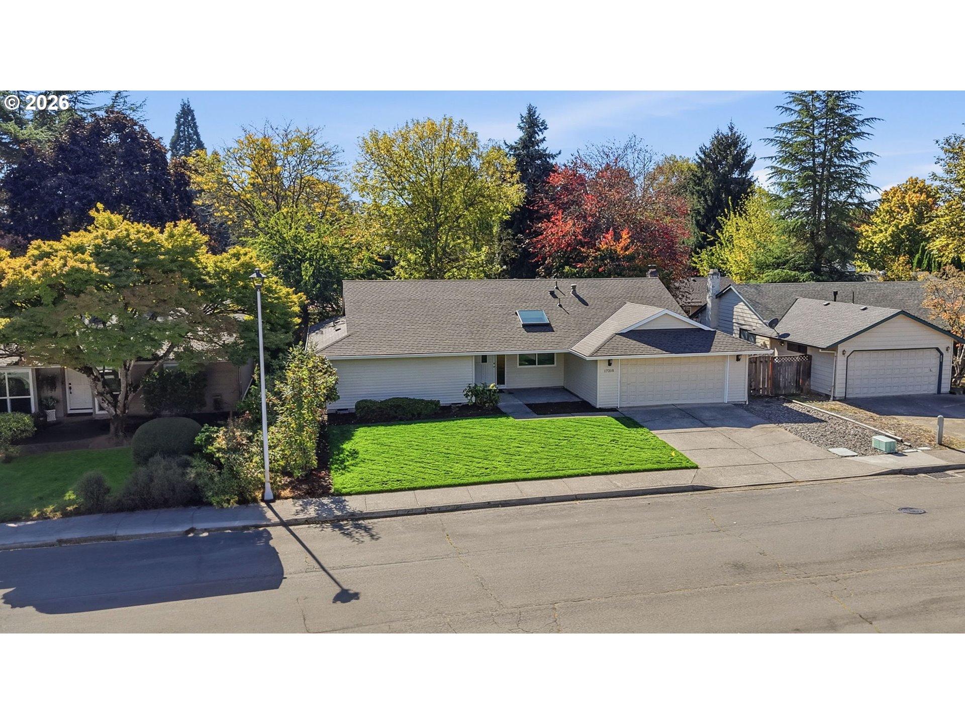 17210 Nw Lonerock Ln Property Photo 3