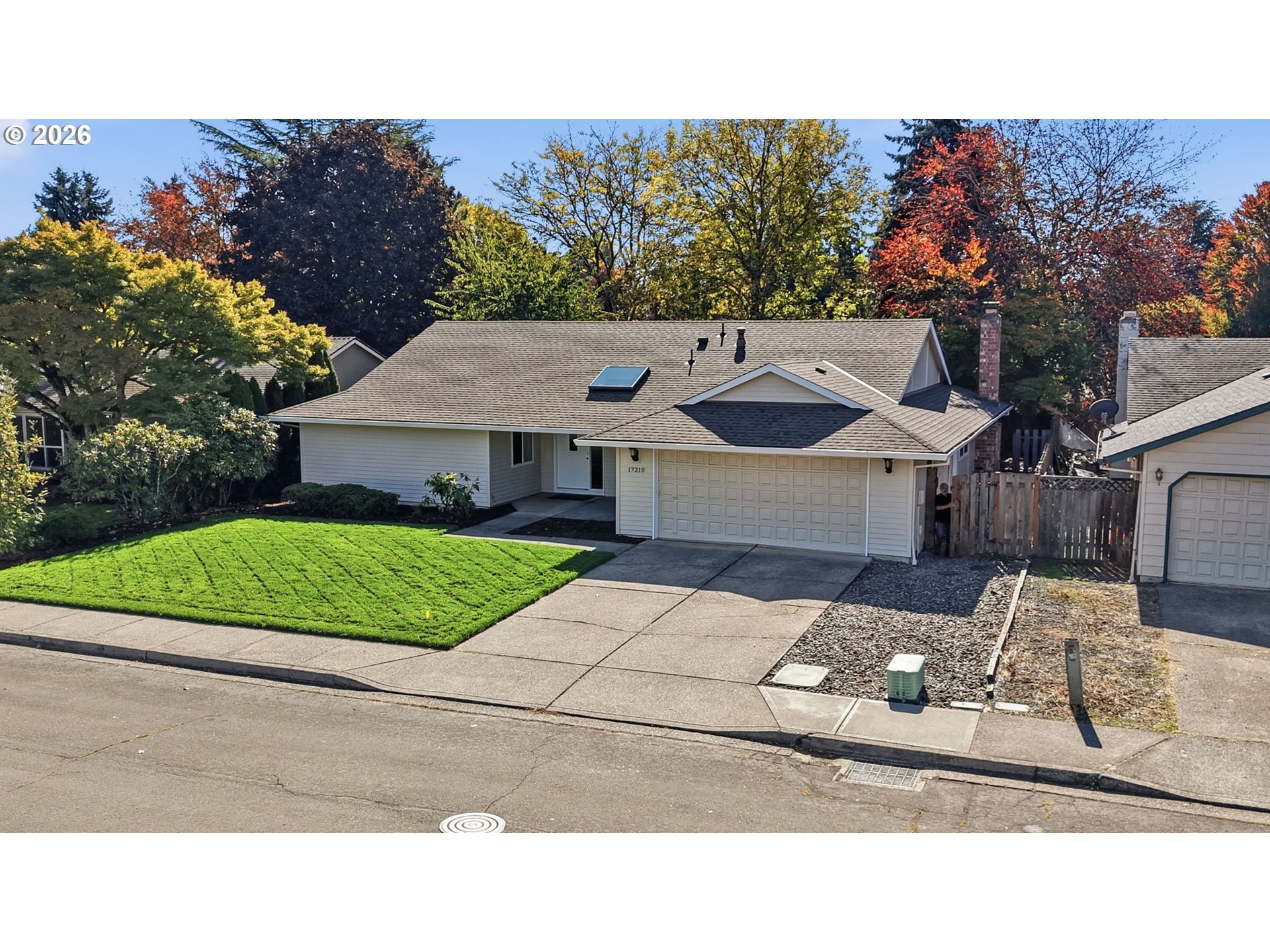 17210 Nw Lonerock Ln Property Photo 4