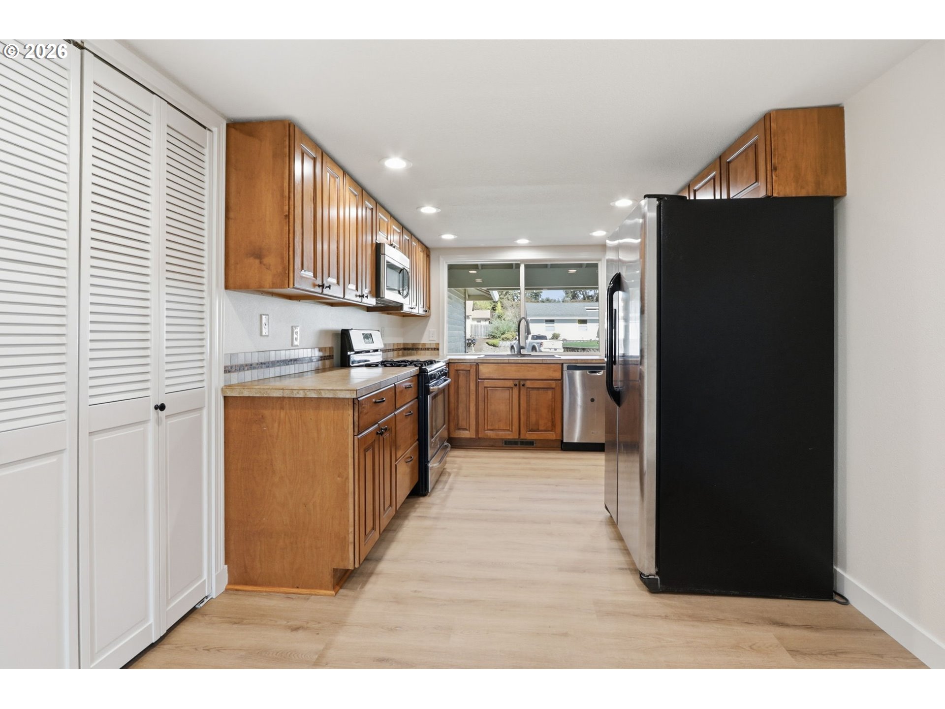 17210 Nw Lonerock Ln Property Photo 10