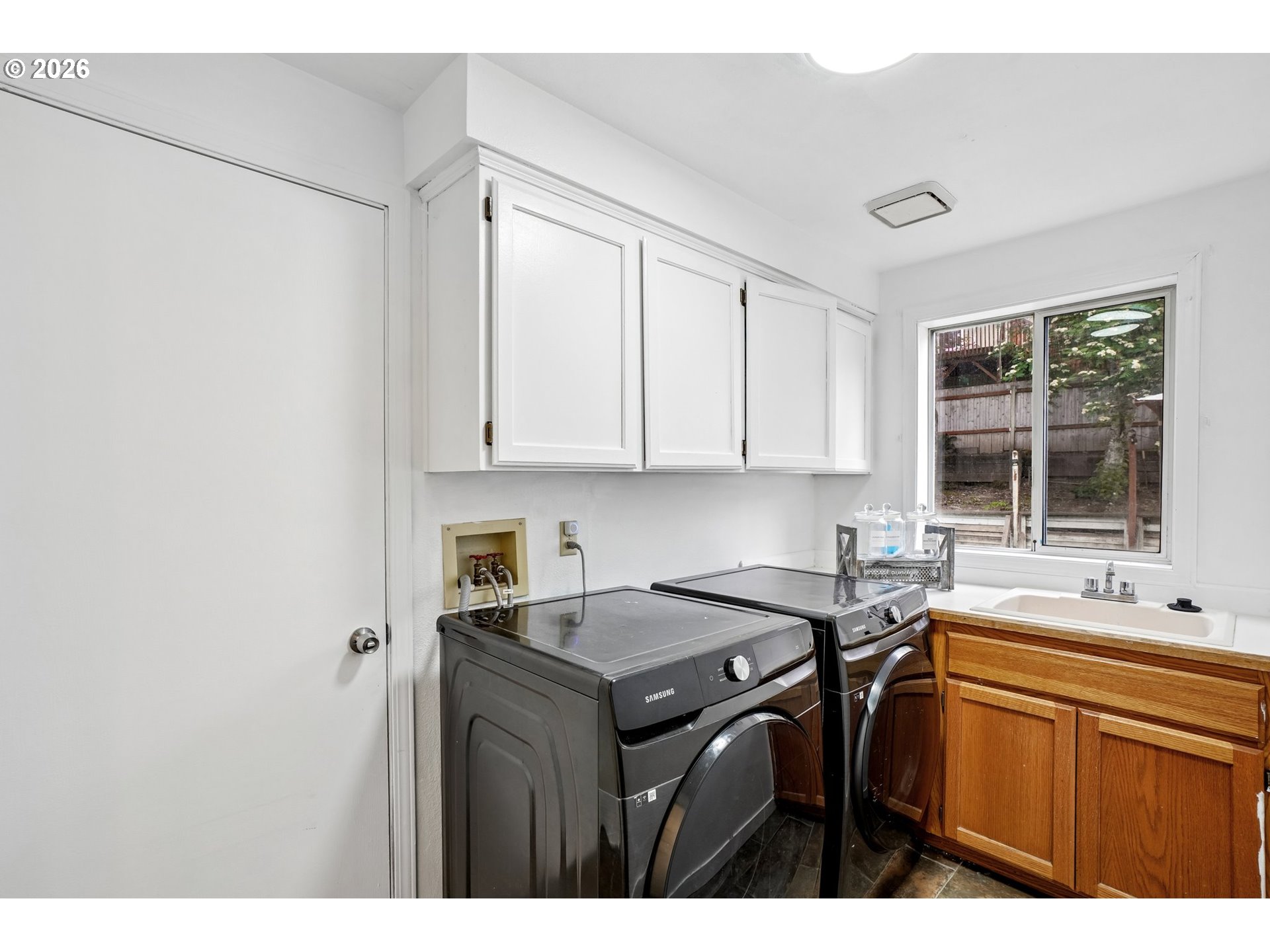 527 Willamina Ave Property Photo 21