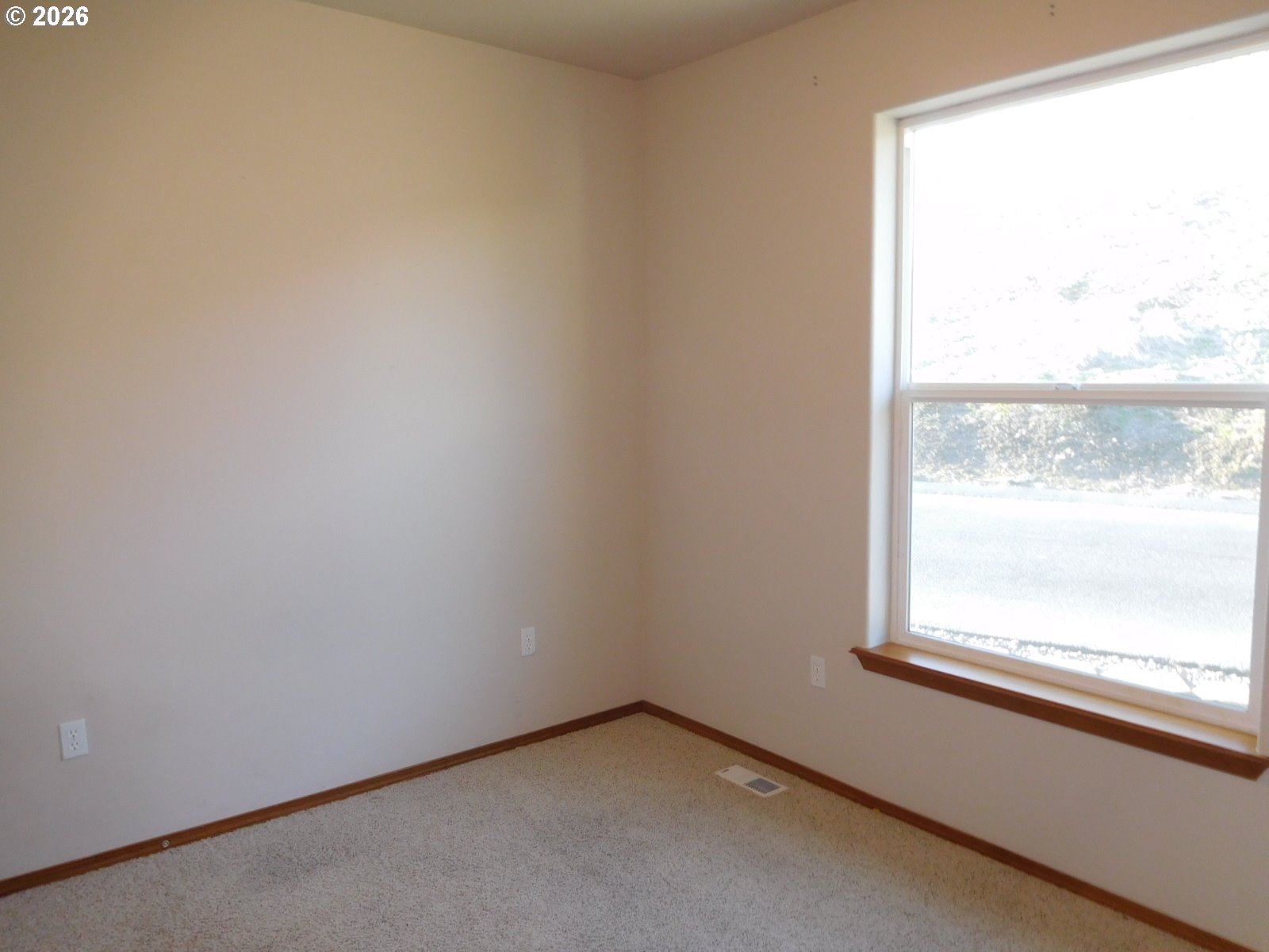815 N Main St Property Photo 15