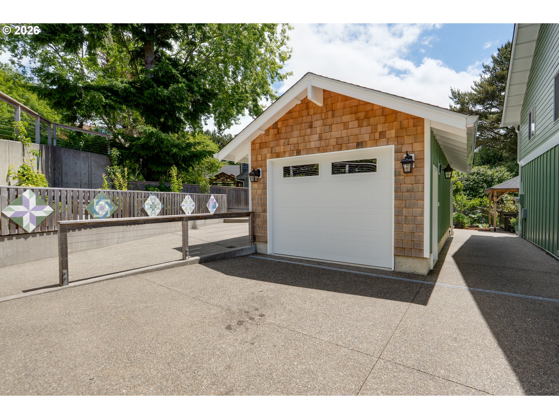 2316 Royal View Dr Property Photo 7