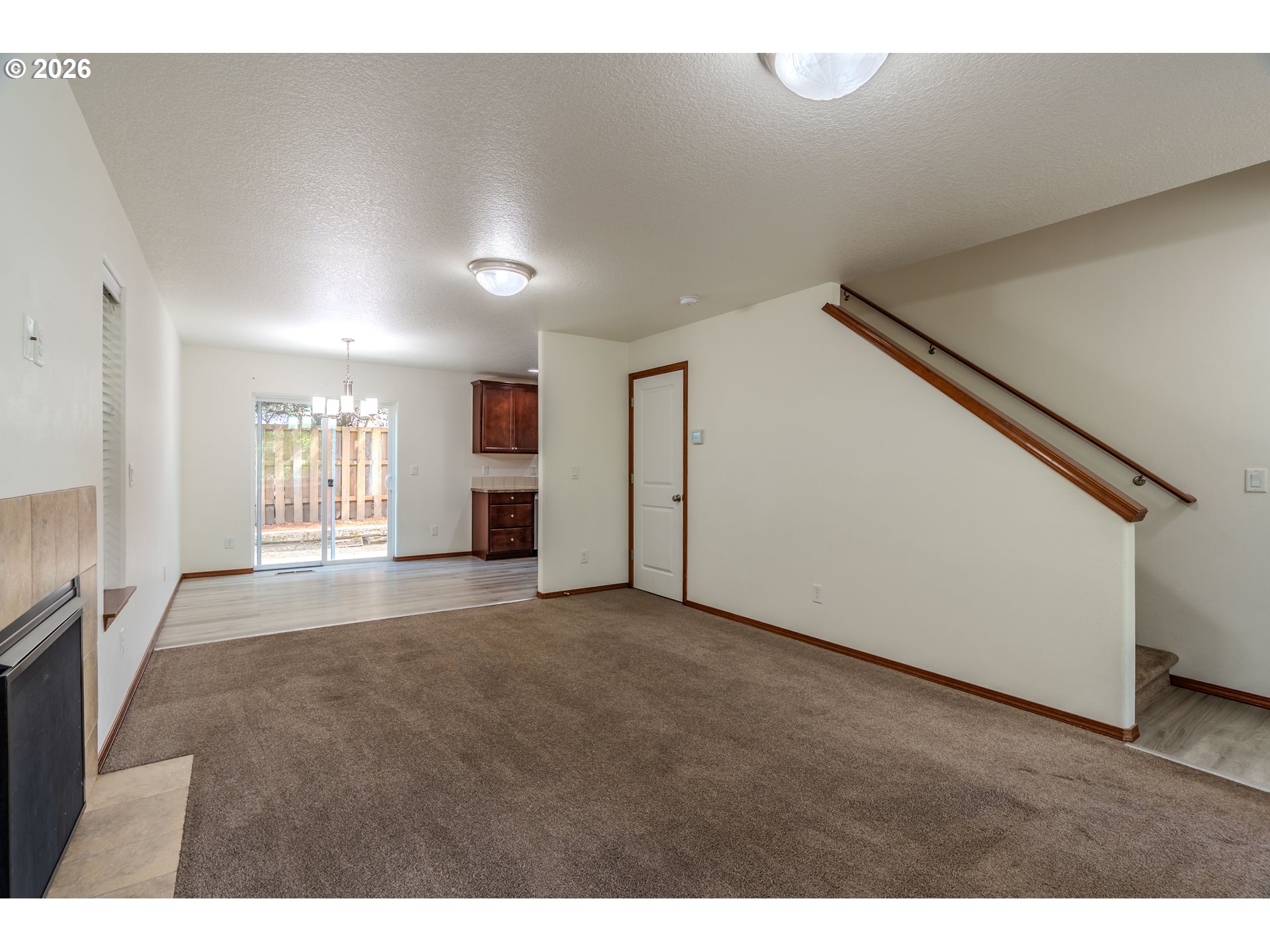 2013 Nw Bella Vista Dr Property Photo 16