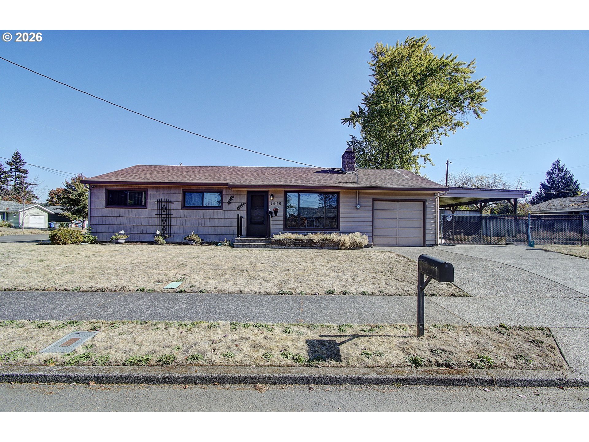 1915 General Anderson Ave Property Photo 1