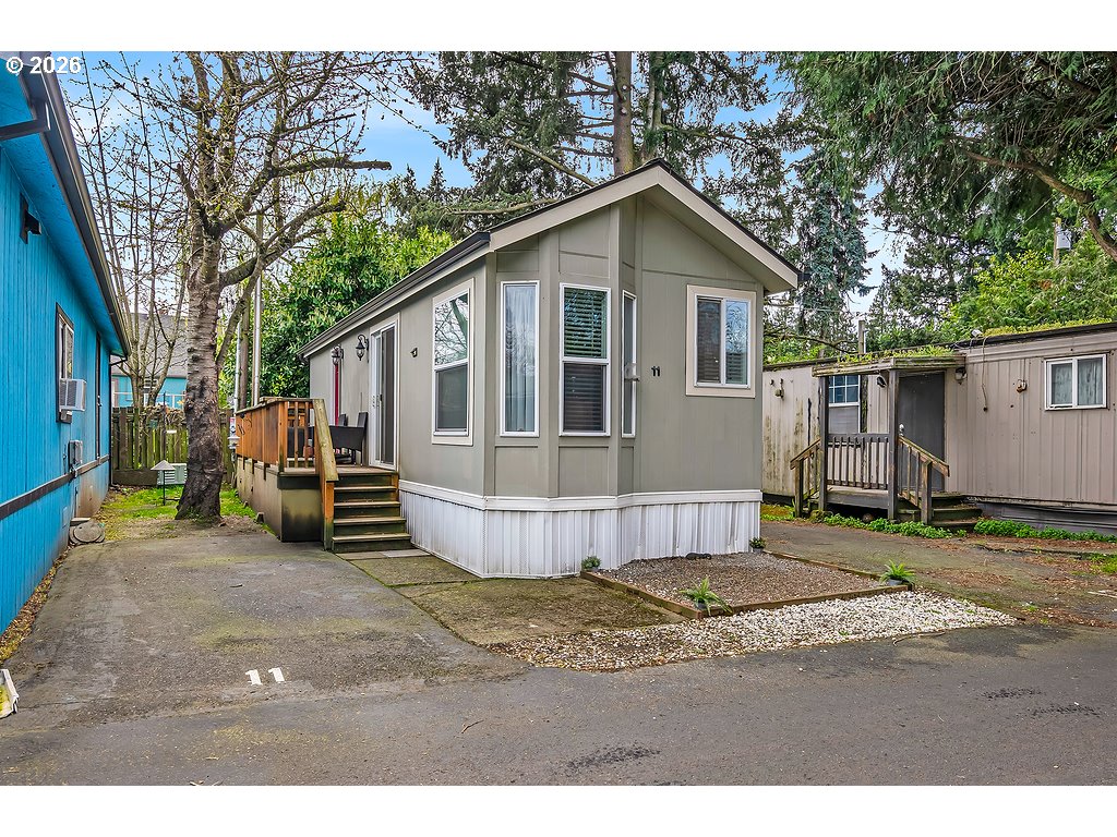 7120 Ne Lombard St 11 Property Photo 1