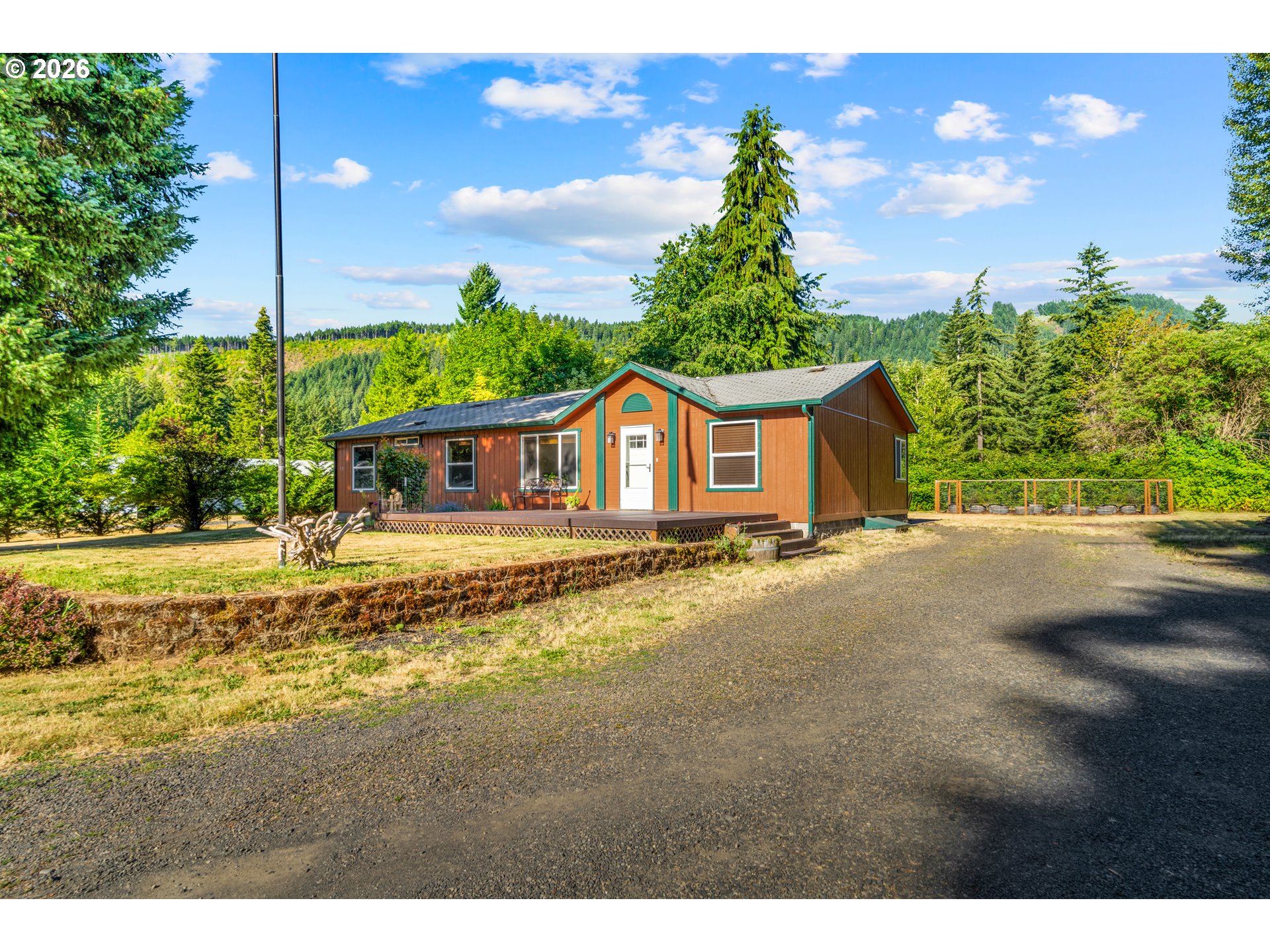 52 Coates Rd Property Photo 2