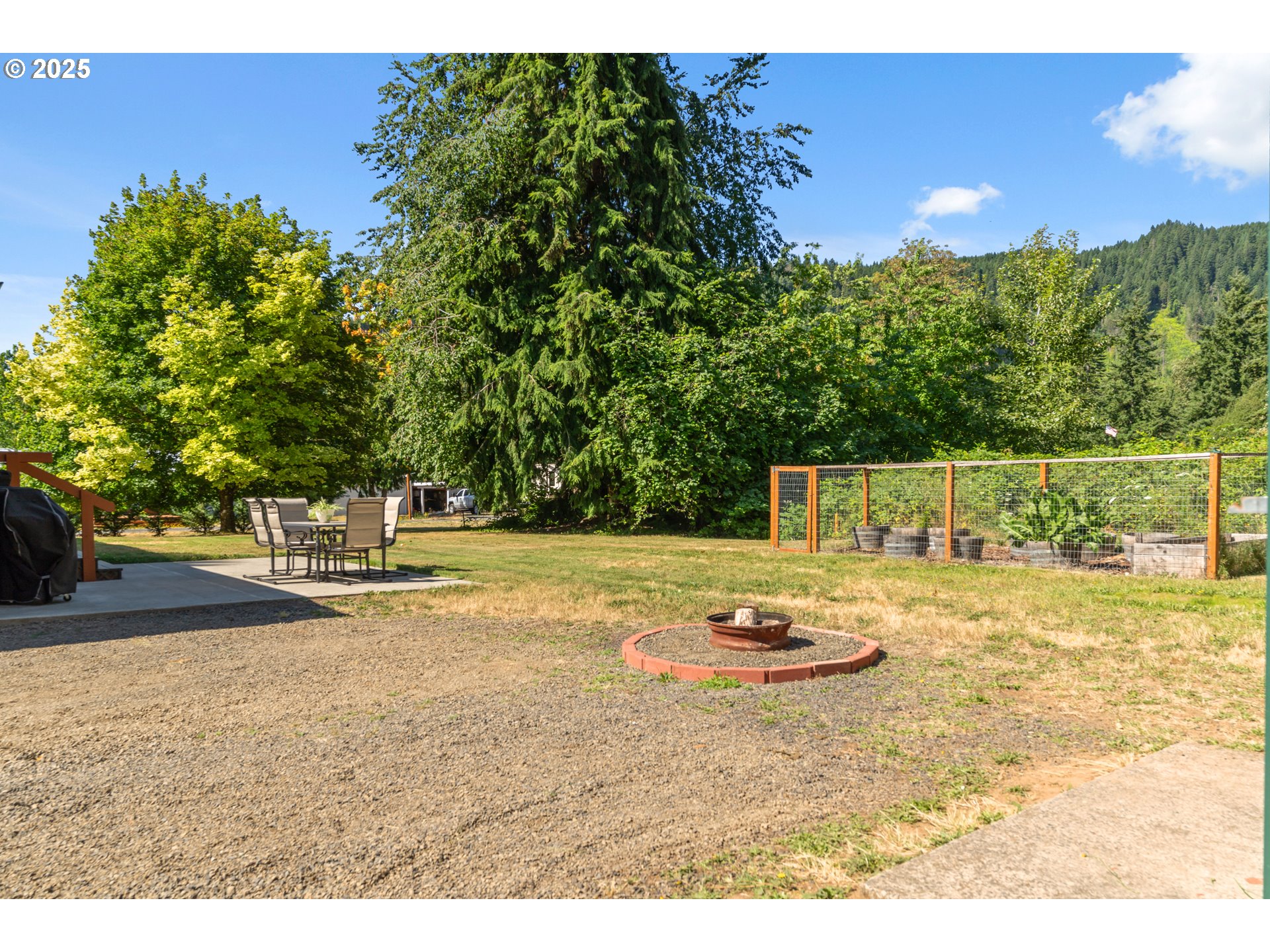 52 Coates Rd Property Photo 3