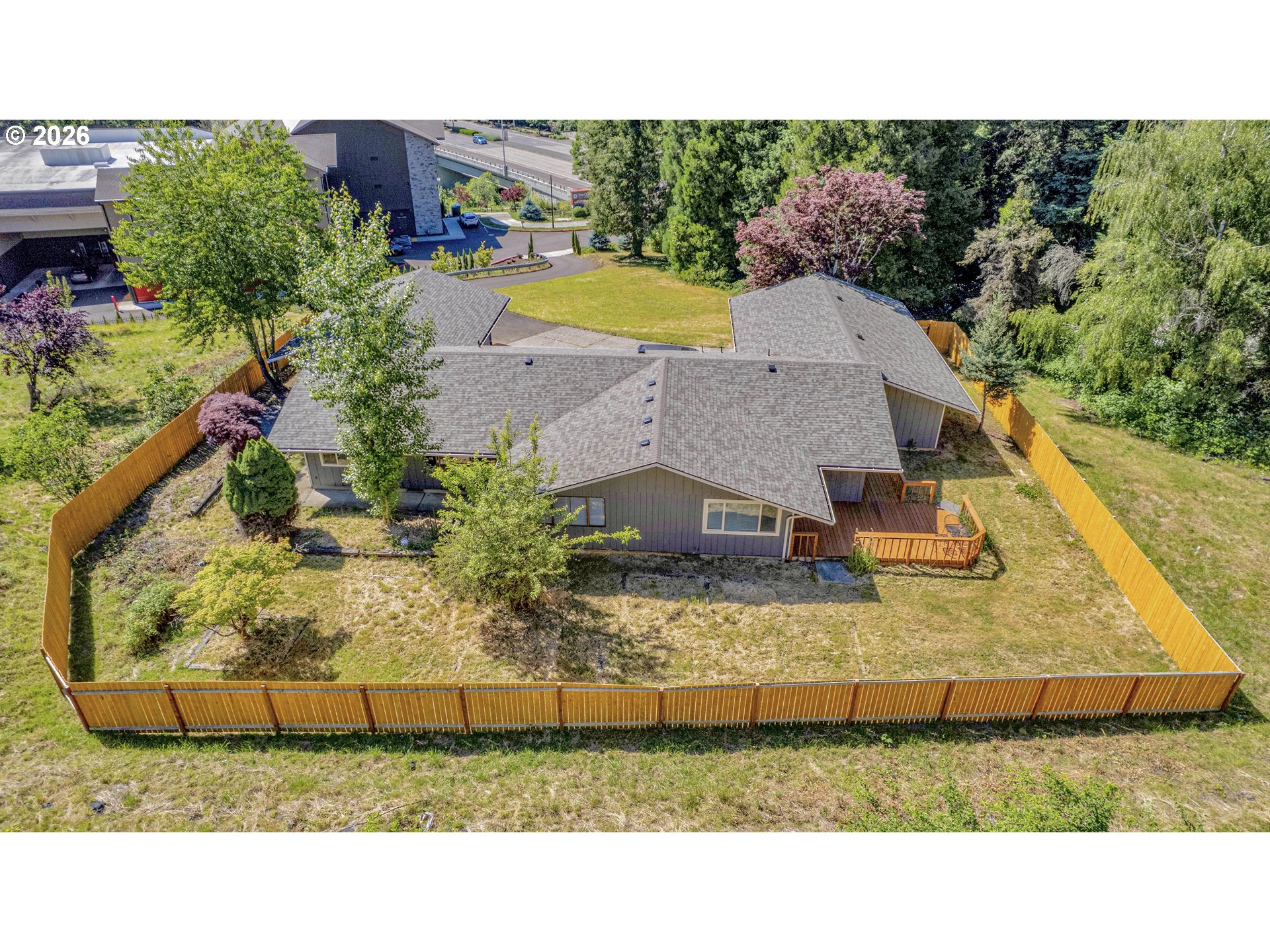 16710 Se Sunnyside Rd Property Photo 32