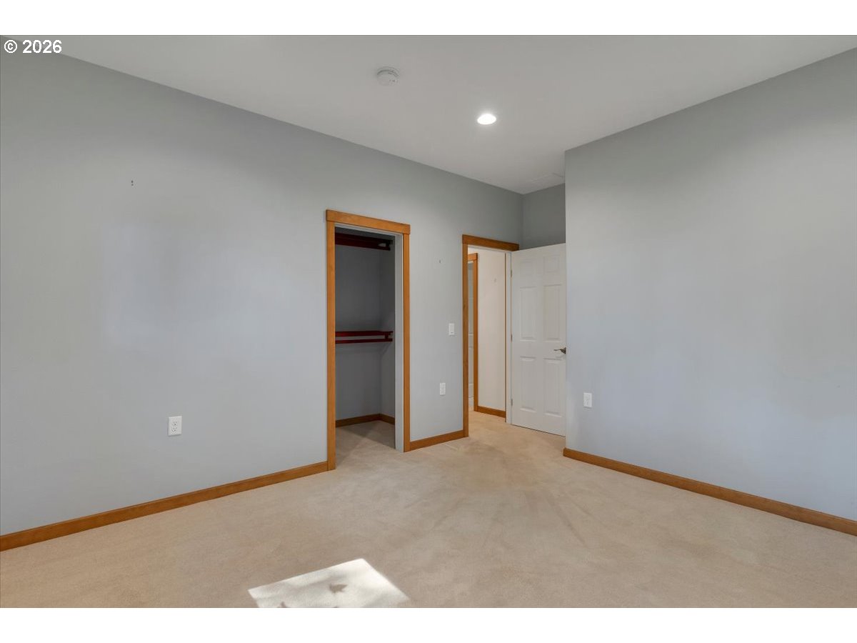 15577 Oakdale Rd Property Photo 25