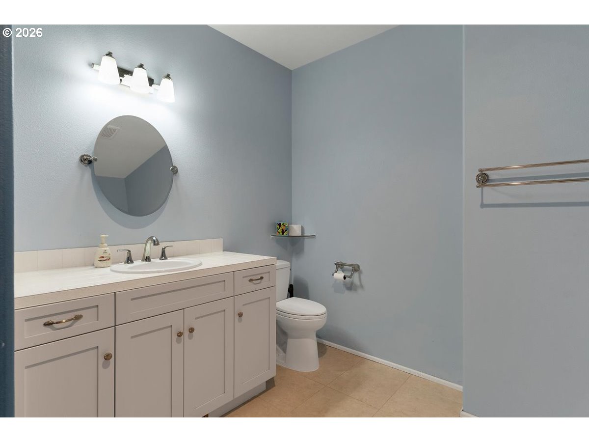 15577 Oakdale Rd Property Photo 28
