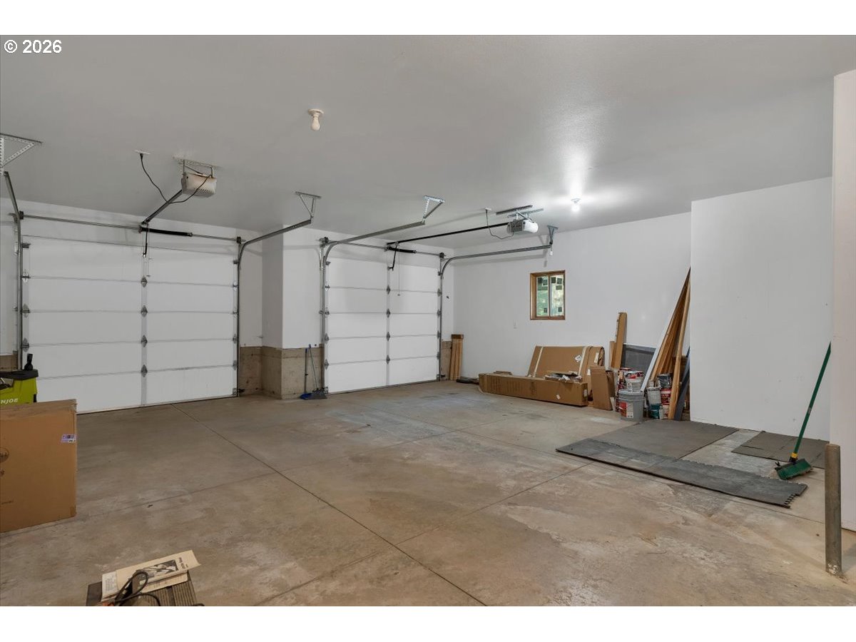 15577 Oakdale Rd Property Photo 38