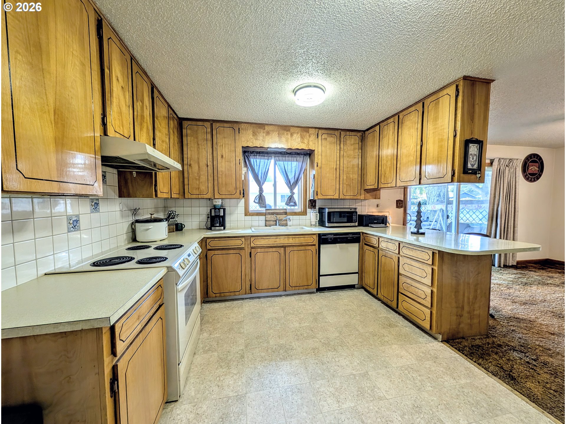 10301 Emily Dr Property Photo 7