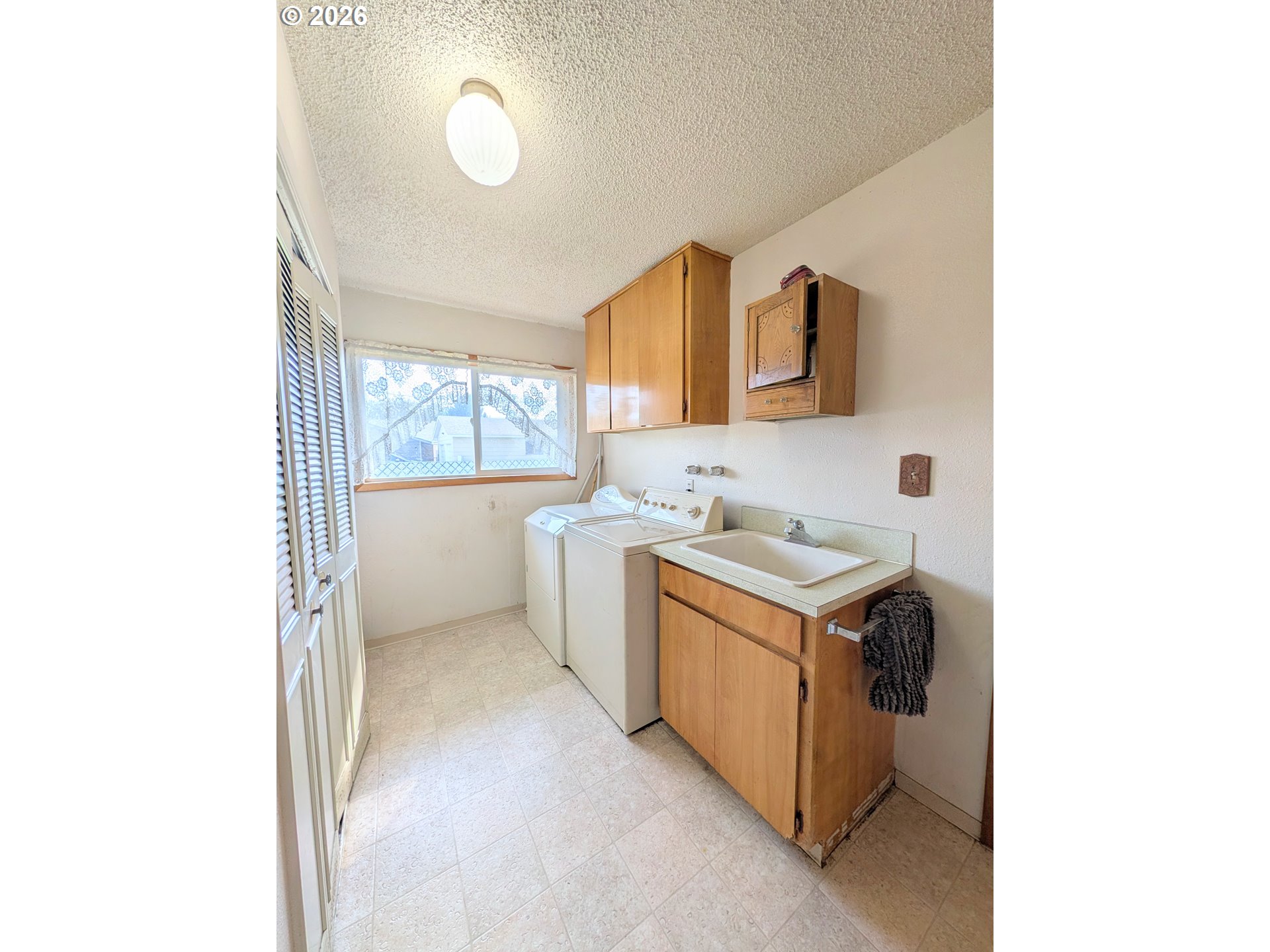 10301 Emily Dr Property Photo 29