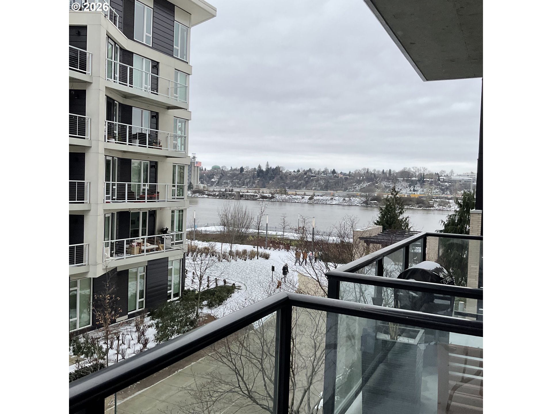 1830 Nw Riverscape St 307 Property Photo 27