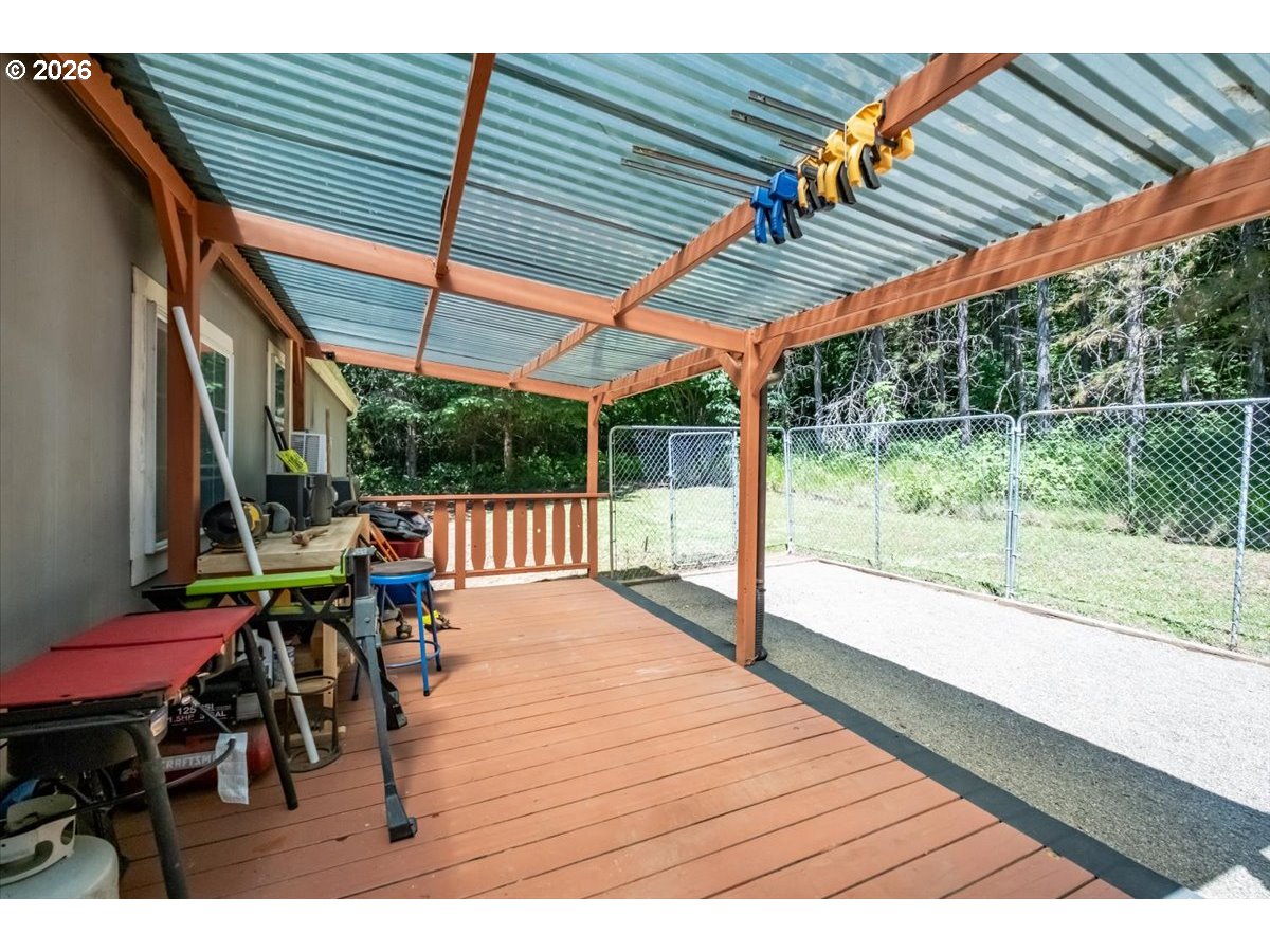 43077 N River Dr Property Photo 25