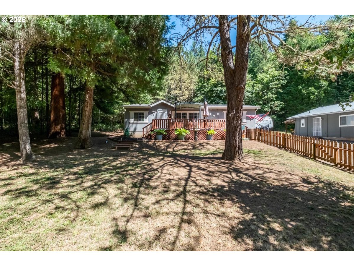 43077 N River Dr Property Photo 44