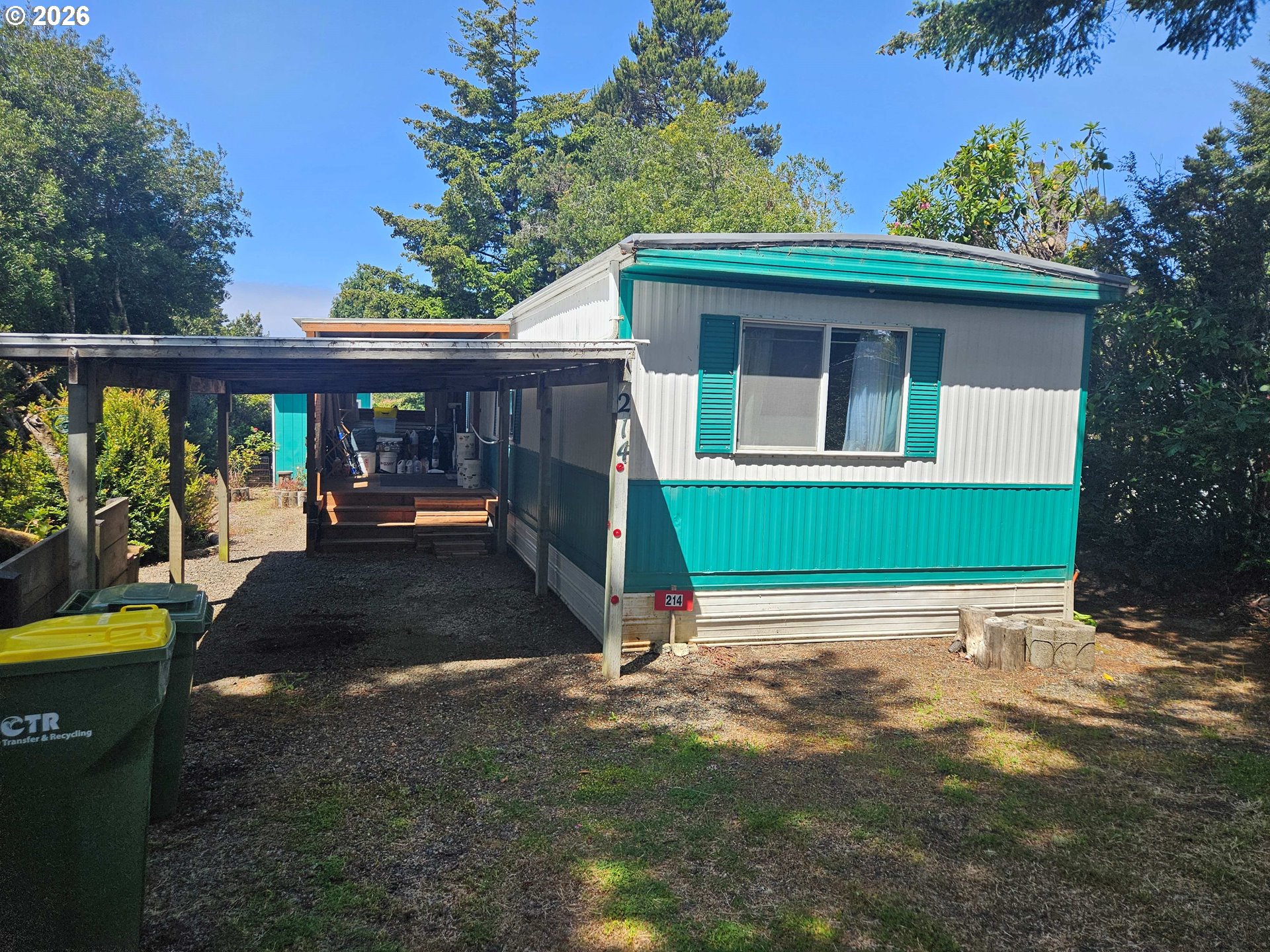 1600 Rhododendron Dr 214 Property Photo 1