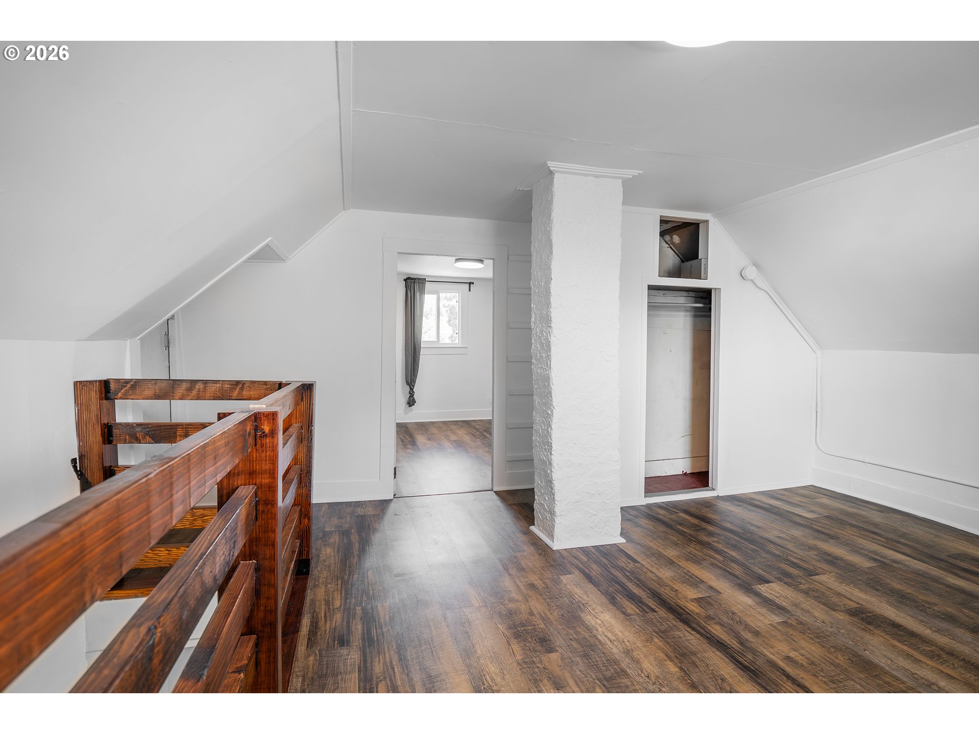 126 E Madison Ave Property Photo 19