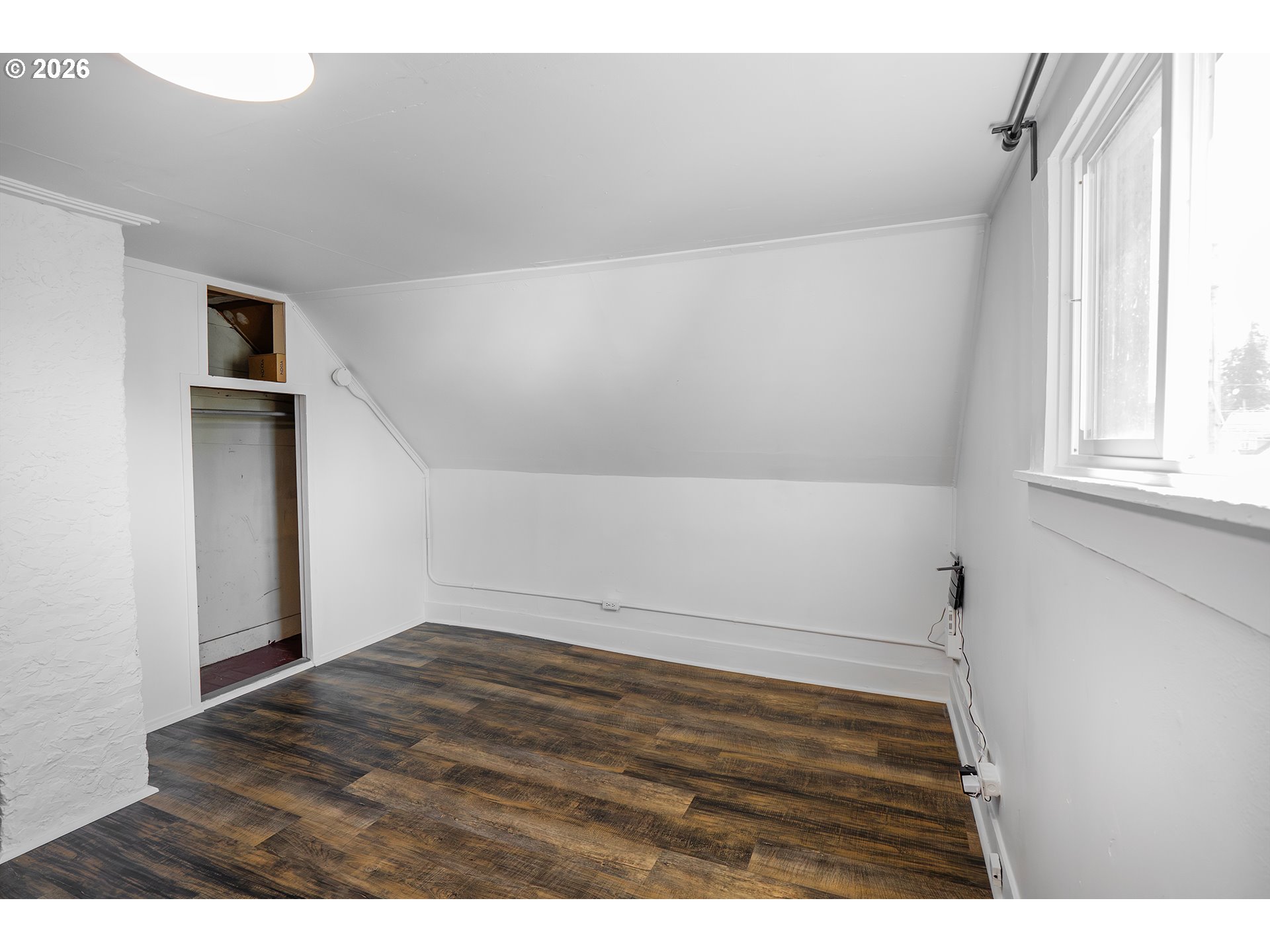 126 E Madison Ave Property Photo 21