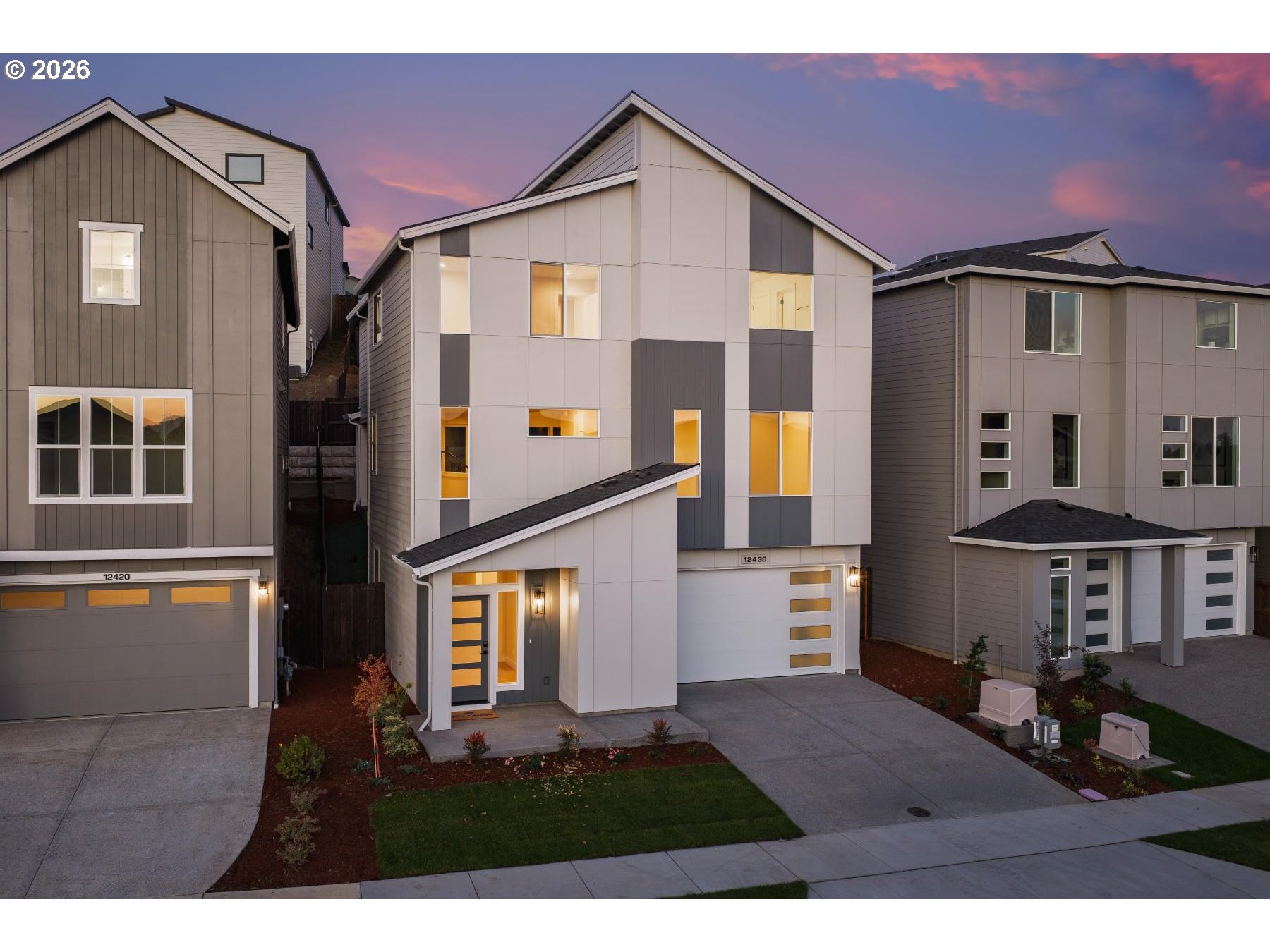 12430 SW Silvertip ST Property Photo 1