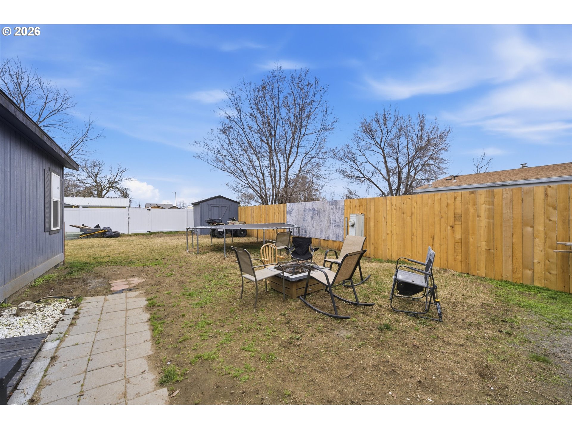 1739 Ne 2nd Pl Property Photo 5