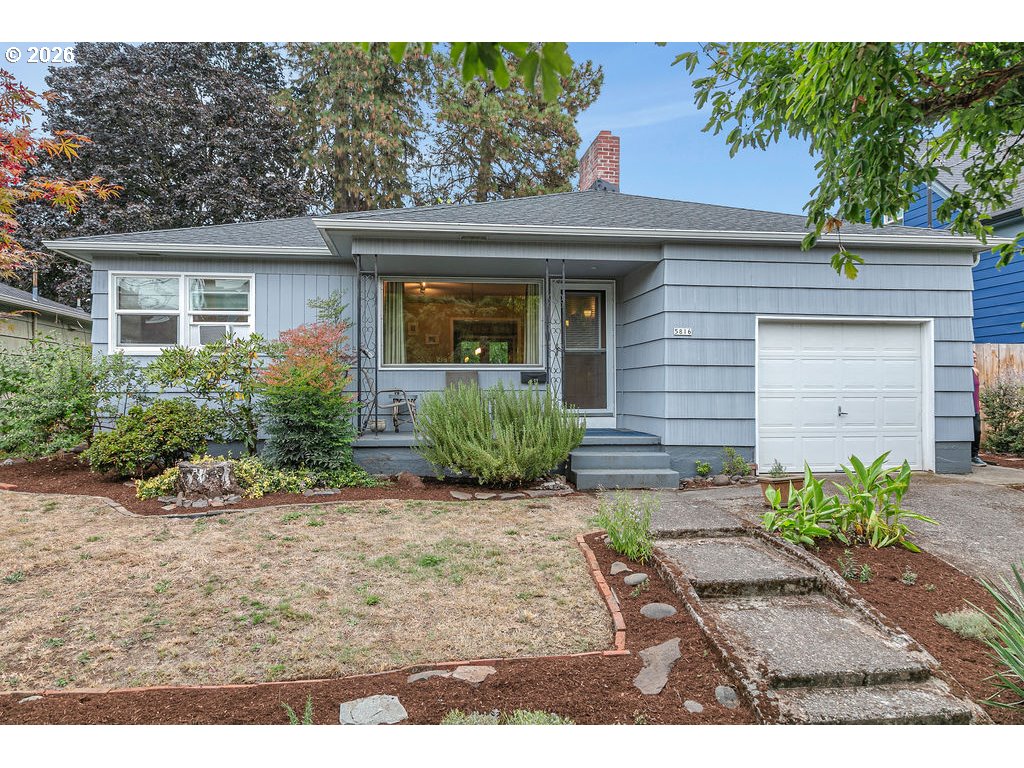 5816 N Maryland Ave Property Photo 1