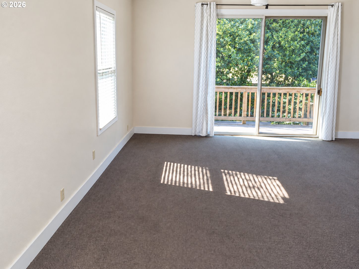 2246 Nw Glisan St Property Photo 15