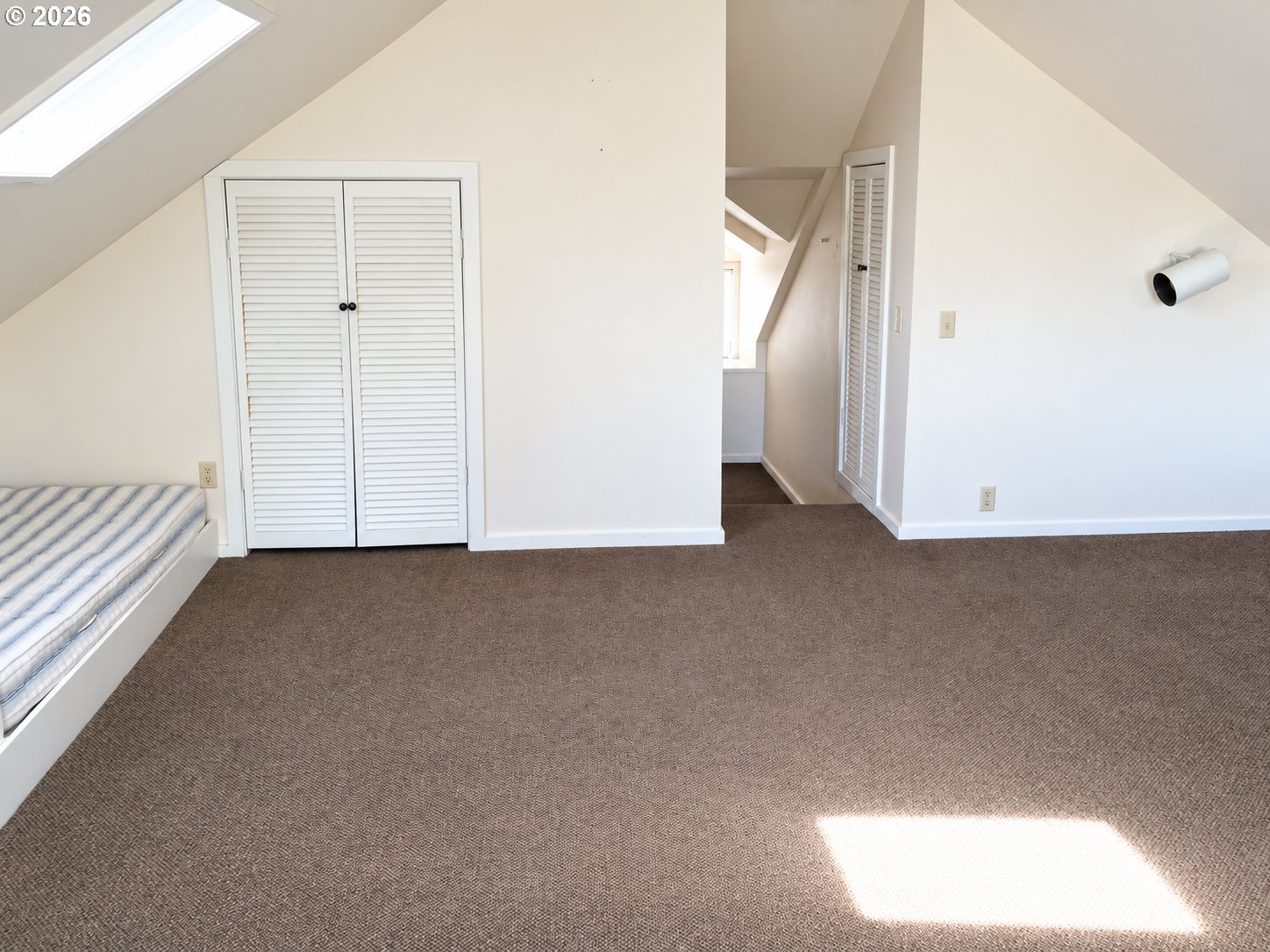 2246 Nw Glisan St Property Photo 20