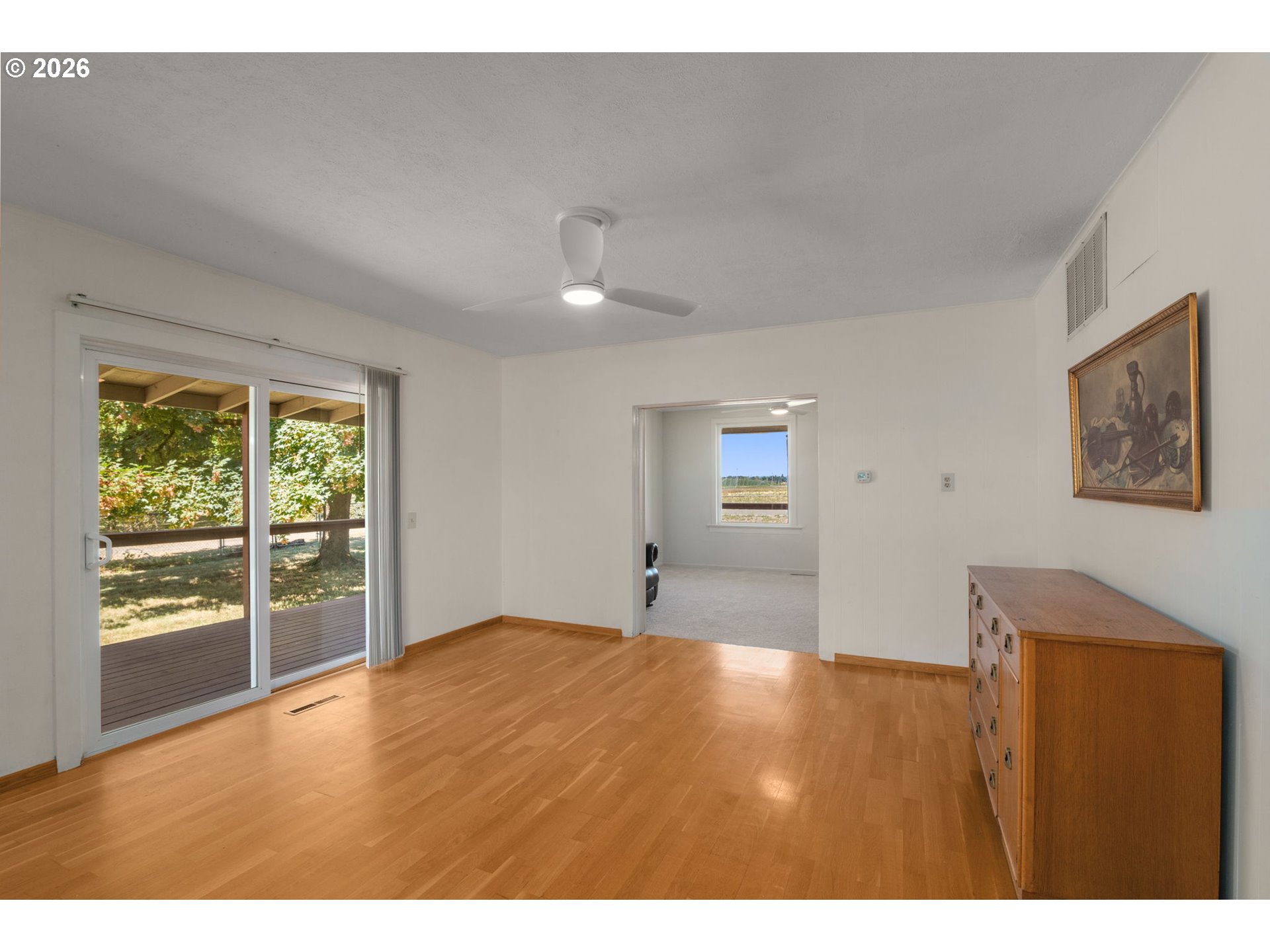 5704 Keene Rd Ne Property Photo 13