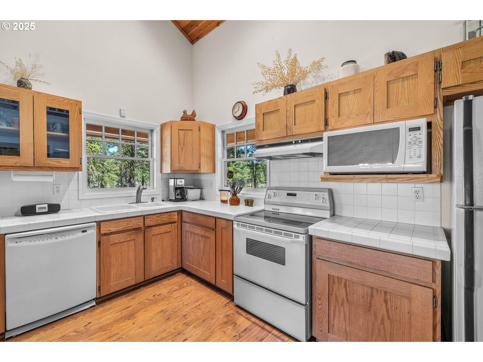 20779 Bear Gulch Rd Property Photo 12