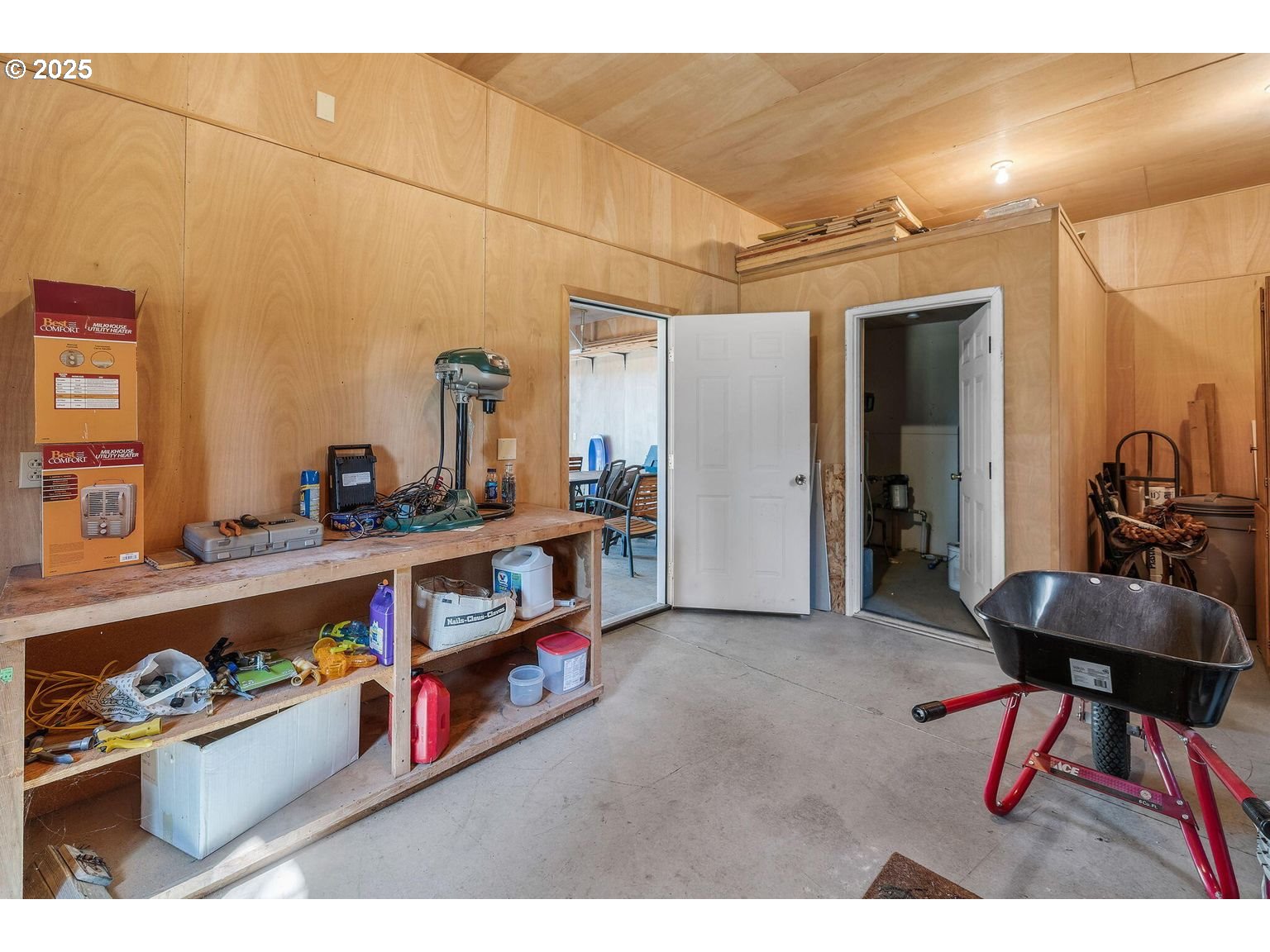 20779 Bear Gulch Rd Property Photo 24