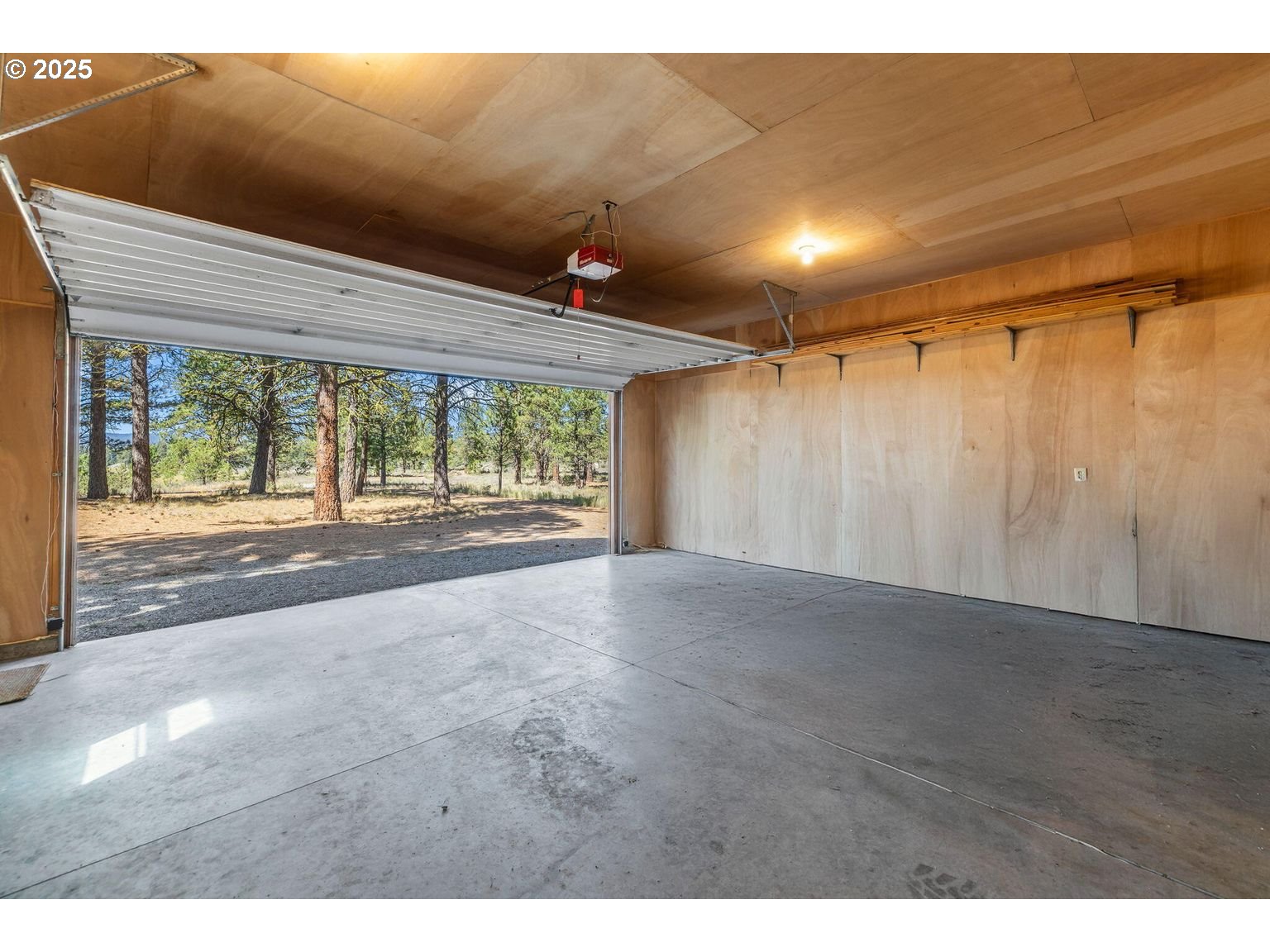 20779 Bear Gulch Rd Property Photo 25