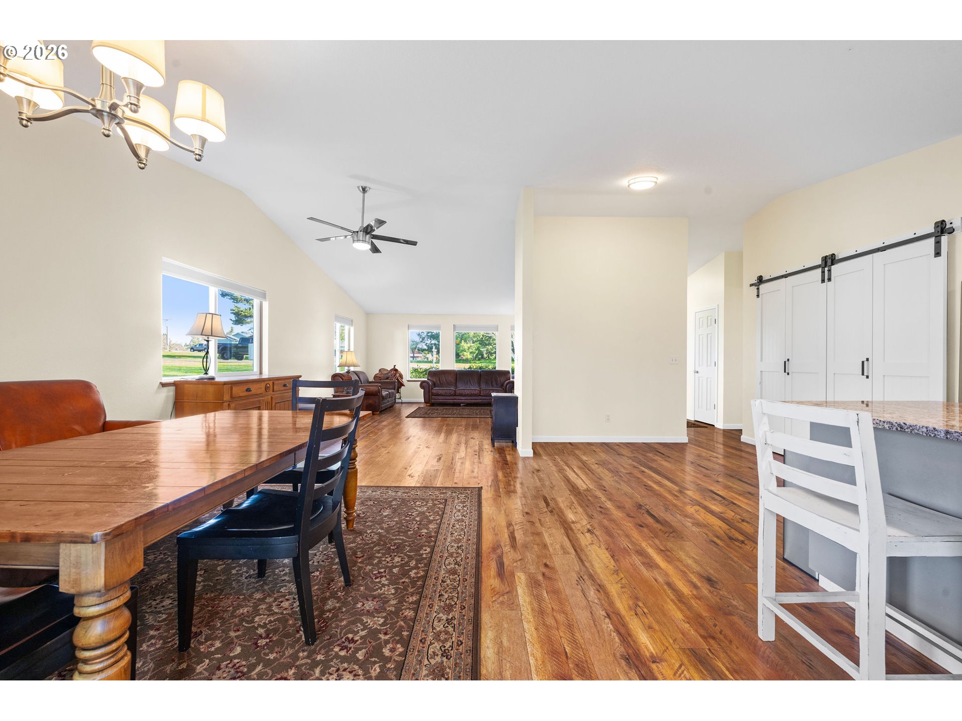 42020 Forest Court Ln Property Photo 11