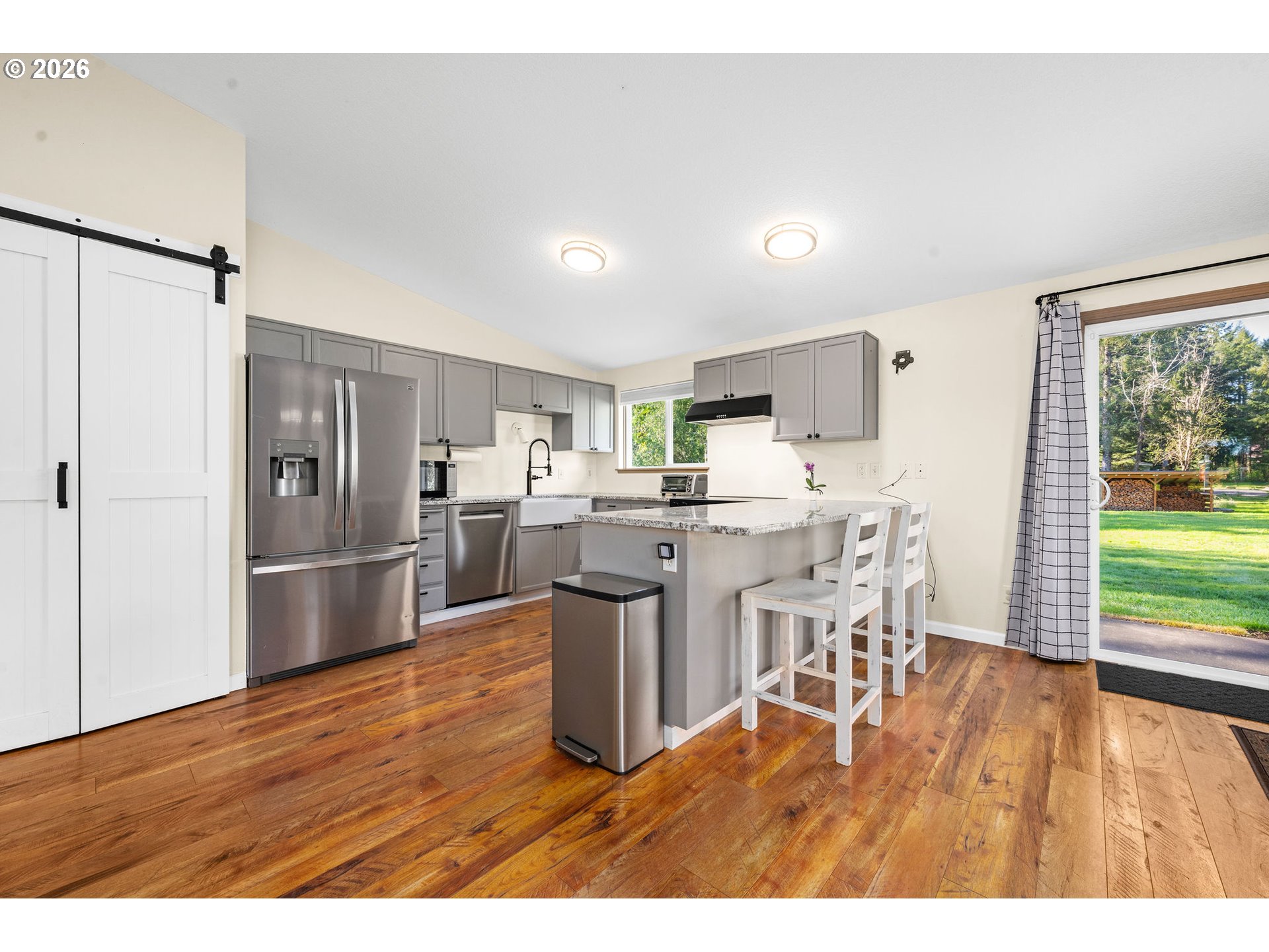 42020 Forest Court Ln Property Photo 12