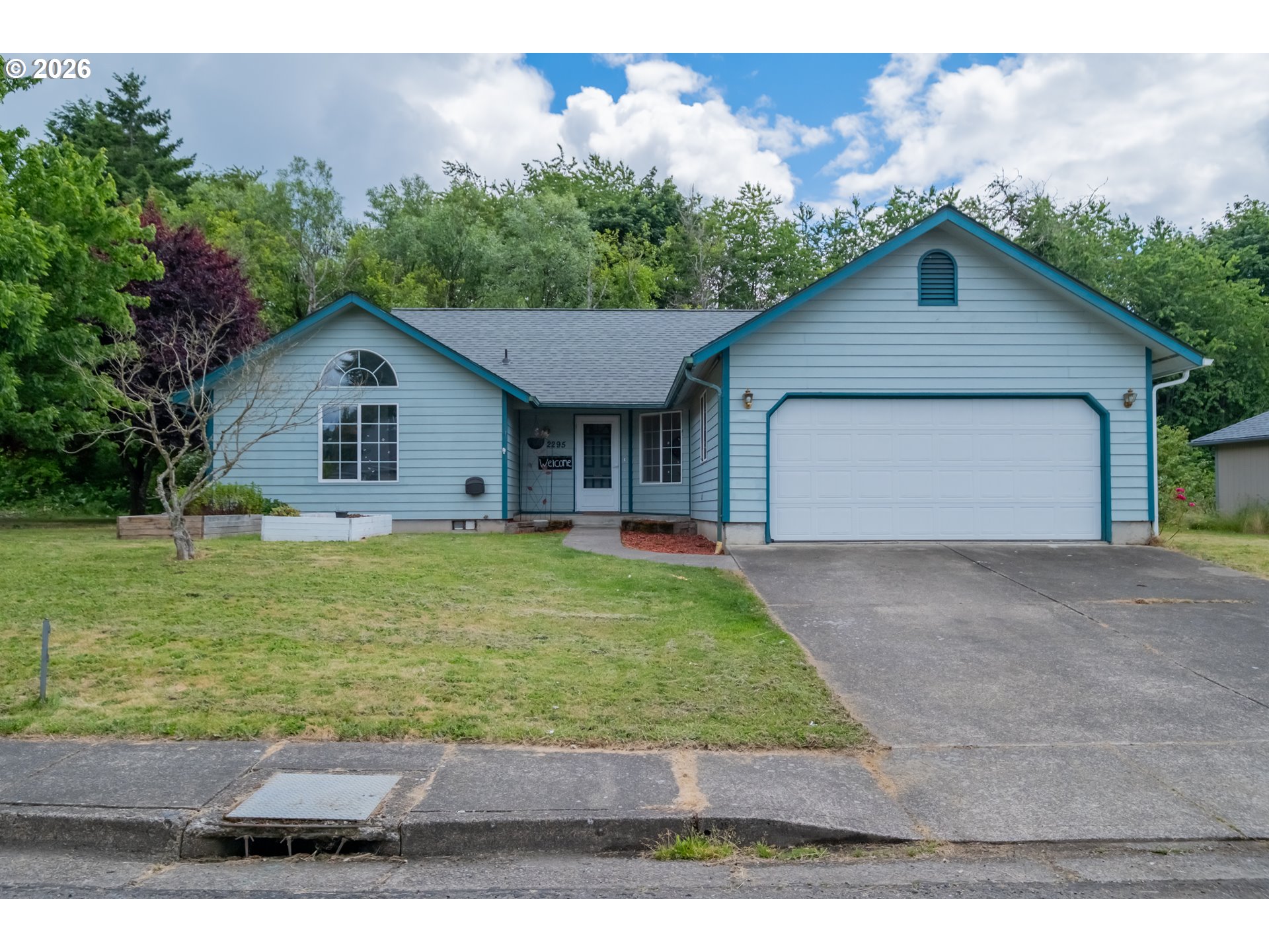 2295 Ironwood St Property Photo 30