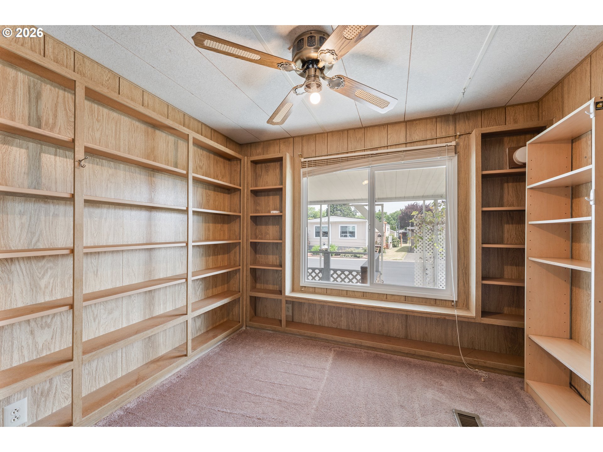 2681 Se River Rd 8 Property Photo 12
