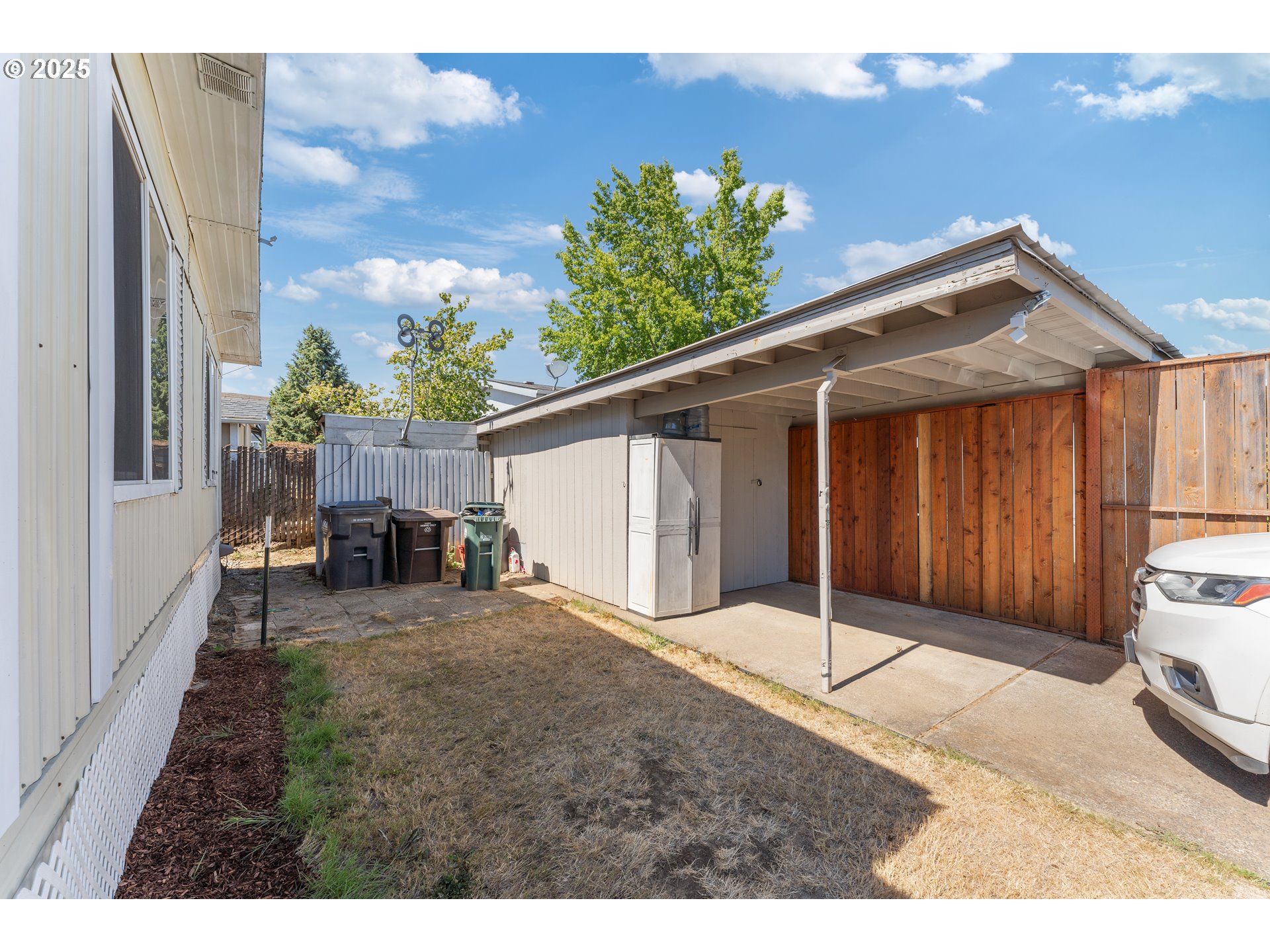 2681 Se River Rd 8 Property Photo 21