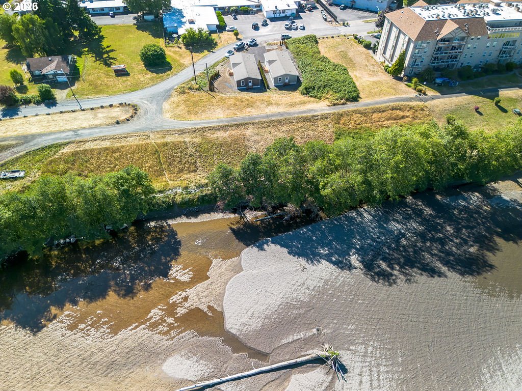 1508 River Rd Property Photo 16