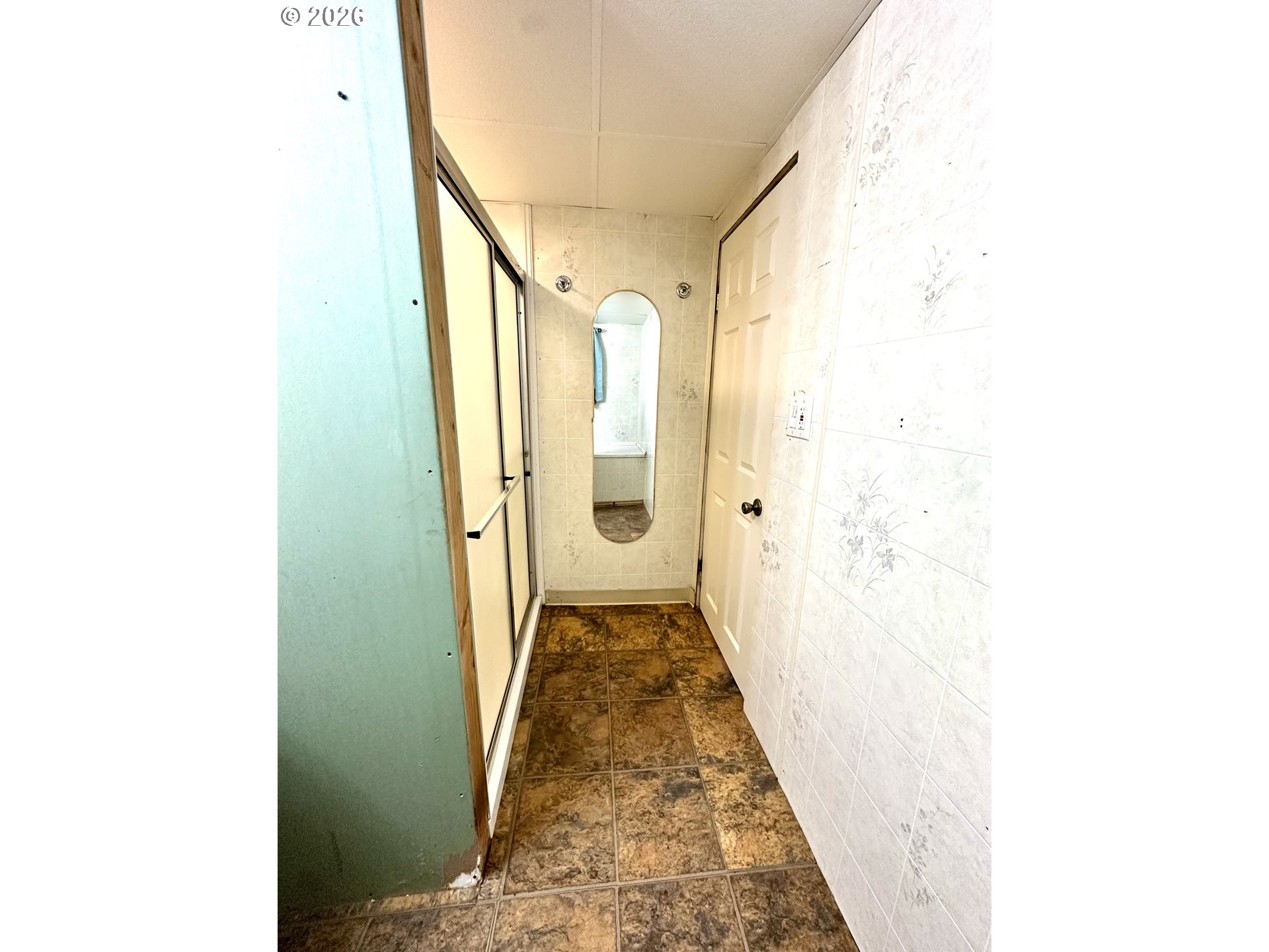 165 E Jefferson St Property Photo 15