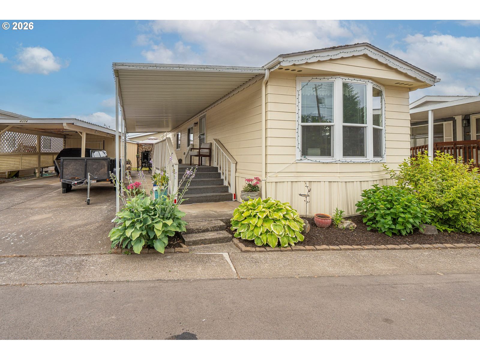 4374 Hazelgreen Rd Property Photo 1