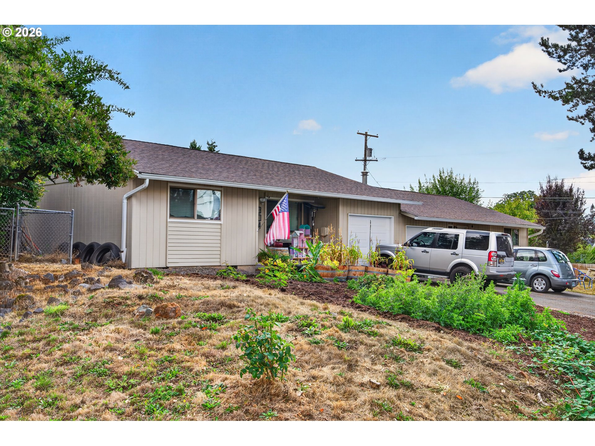 300 N Morton St Property Photo 3