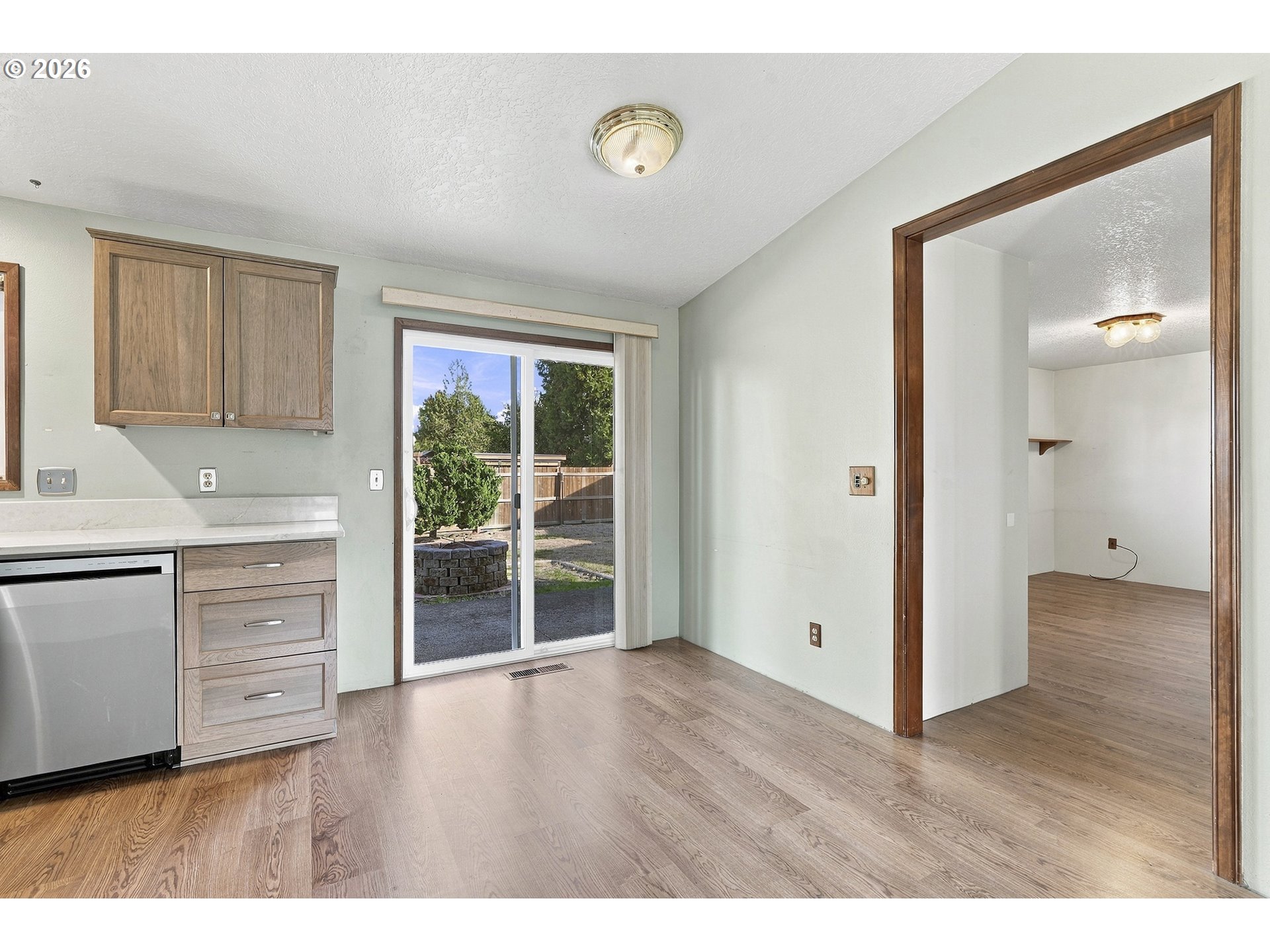 3739 Ne Olympic St Property Photo 11