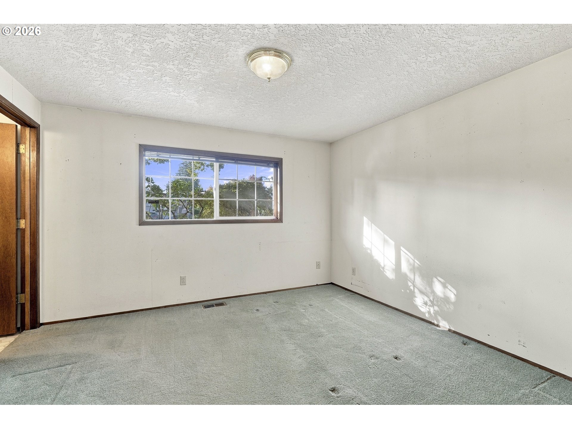 3739 Ne Olympic St Property Photo 21