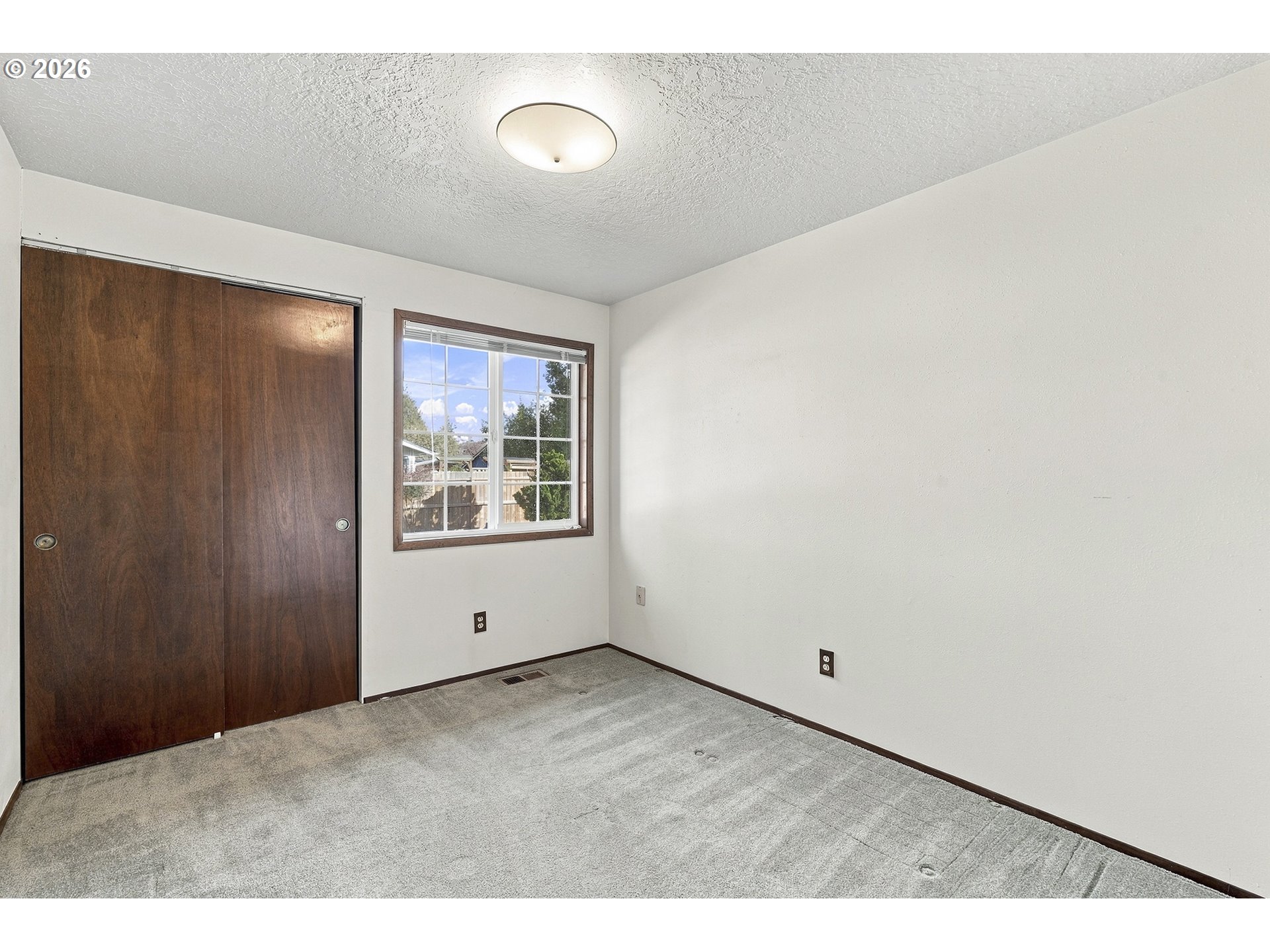 3739 Ne Olympic St Property Photo 25