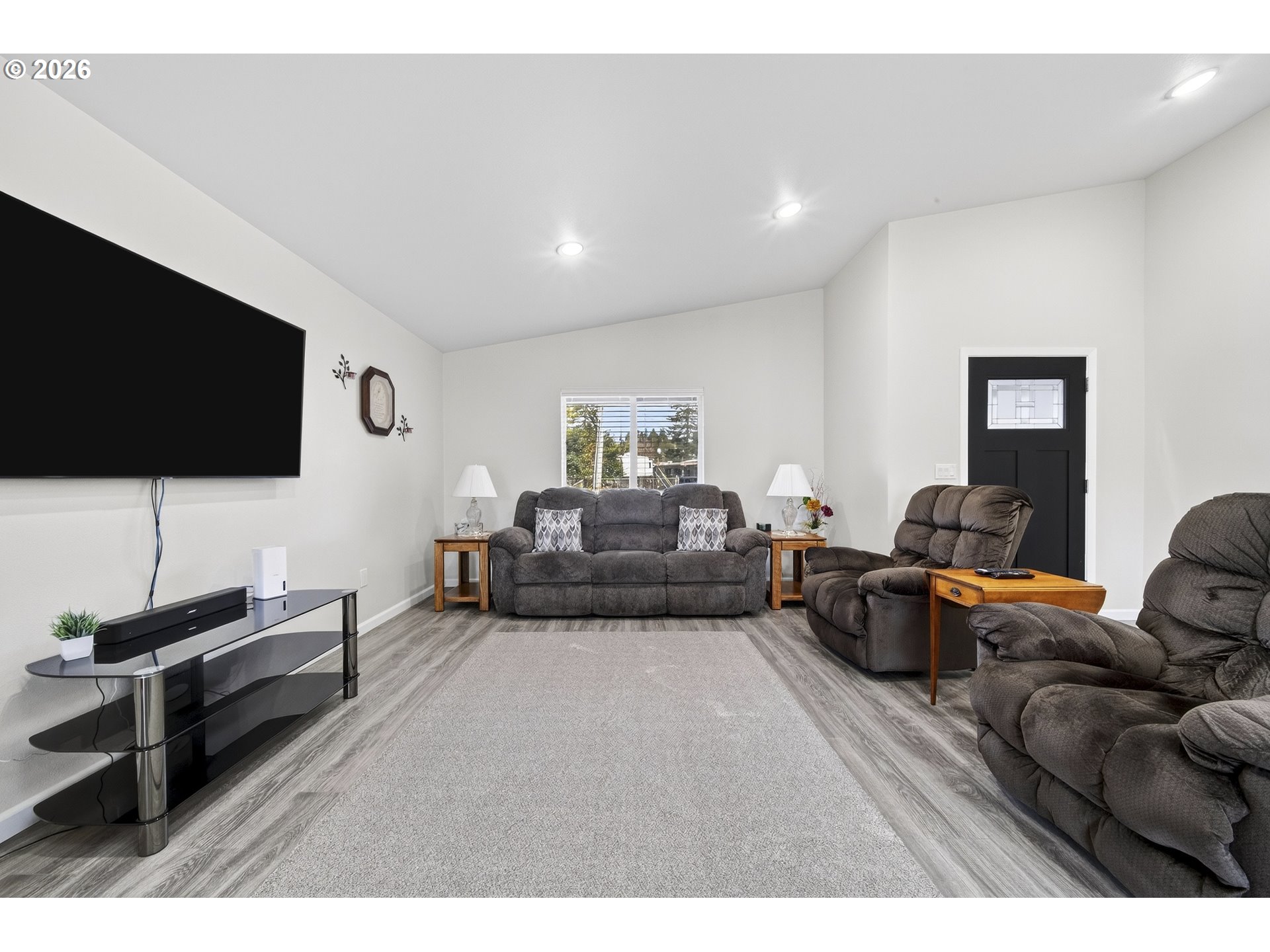 829 Jacobson Way Property Photo 10