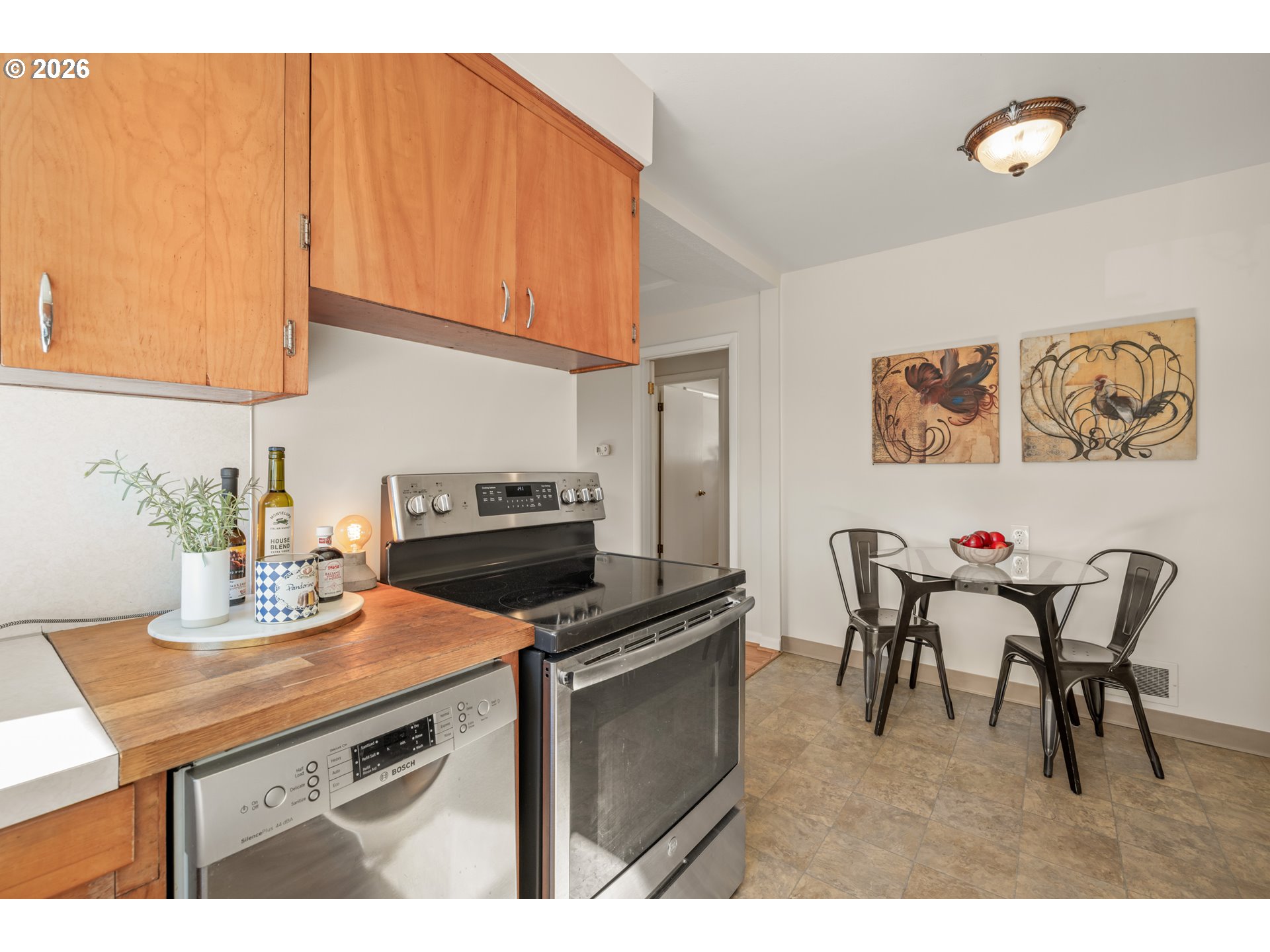 4815 Se Flavel Dr Property Photo 14