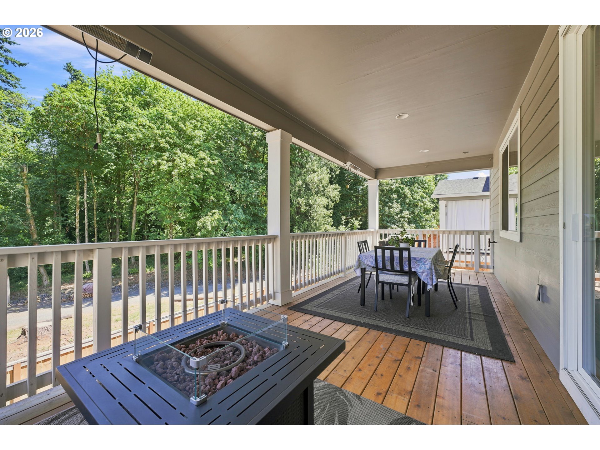 1204 N Sycamore St Property Photo 18