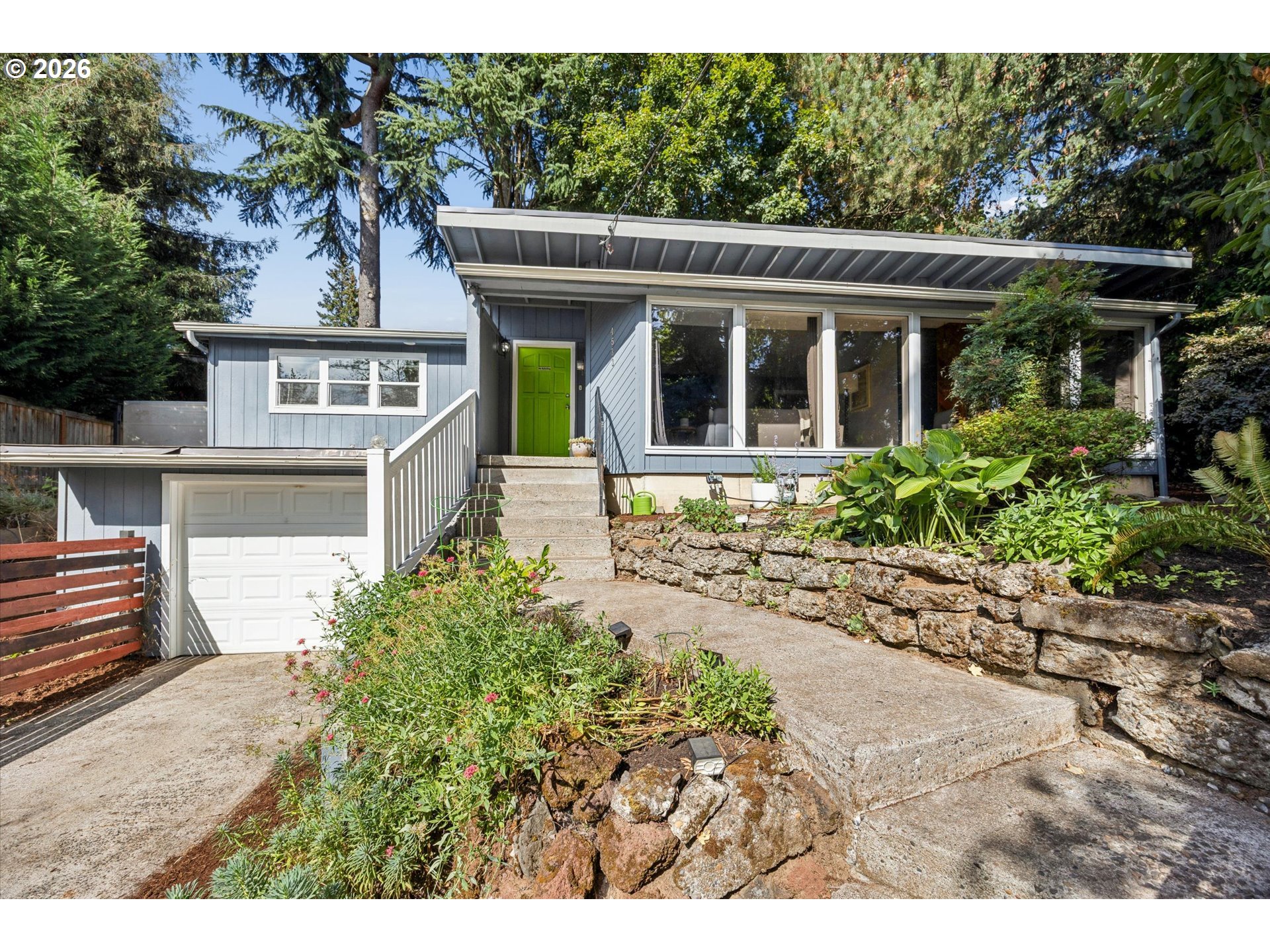 4533 SE REX DR Property Photo 1